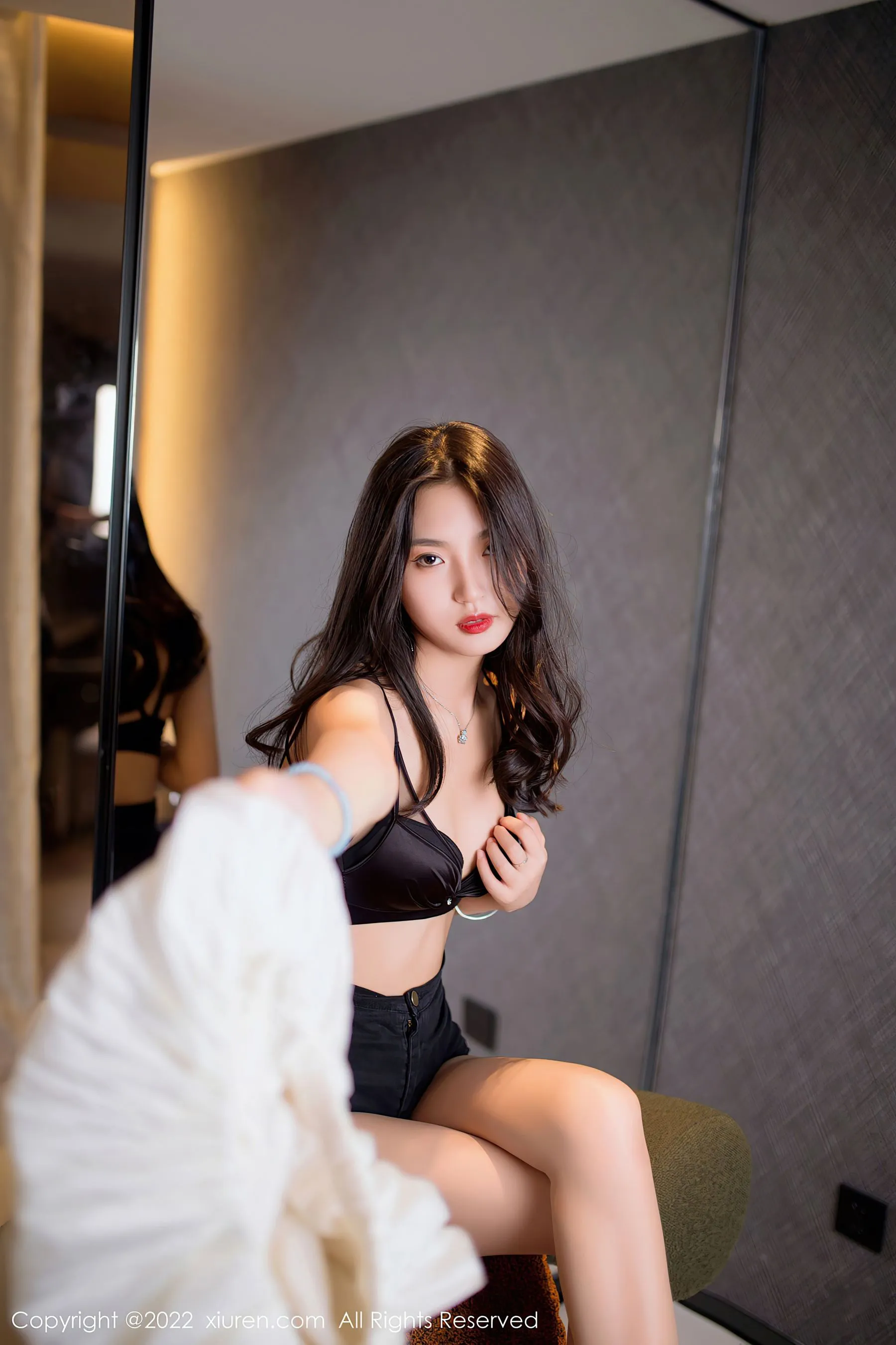  秀人网 No.5399 十九九 新人美腿第28张