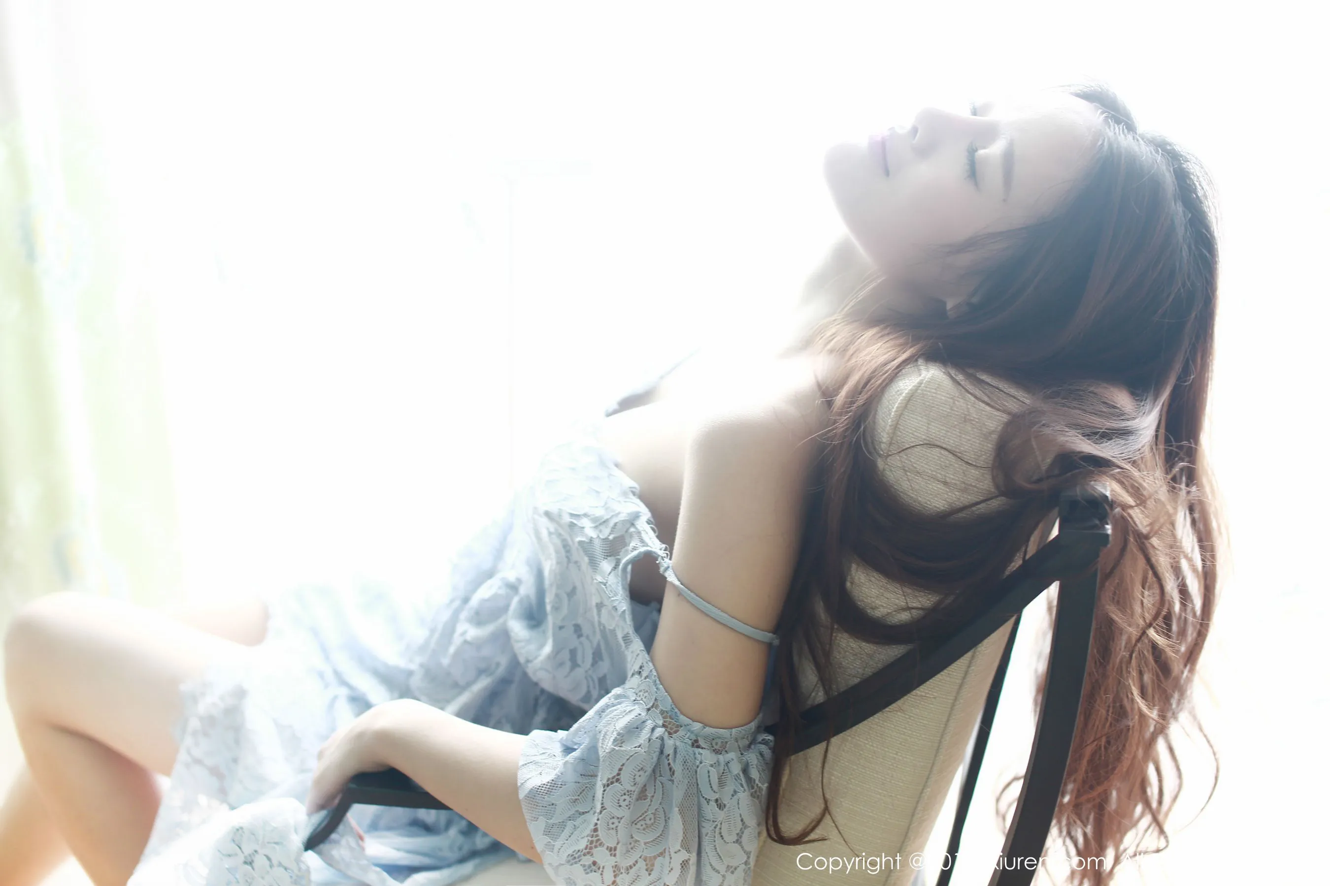 高溜MilkCat《清新+性感图片合辑》 秀人网 No.376第10张