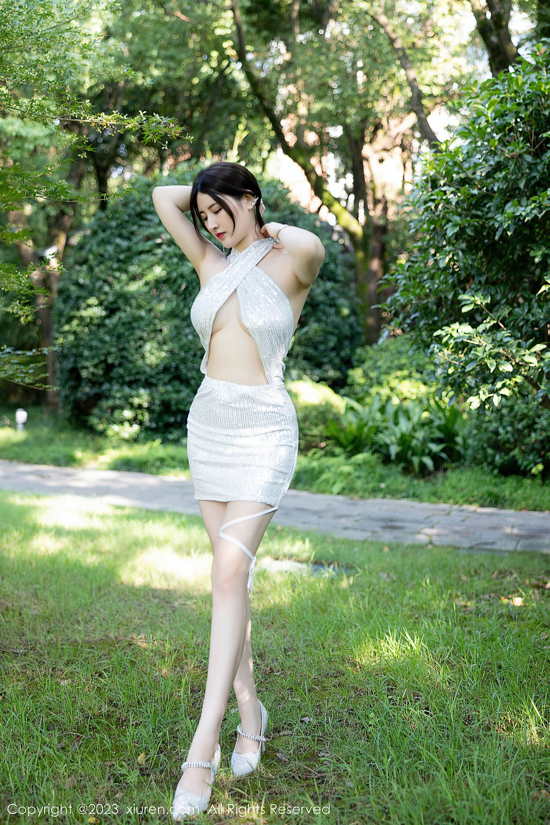 XiuRen 秀人 No.7441 诗诗kiki 美腿丰腴第22张