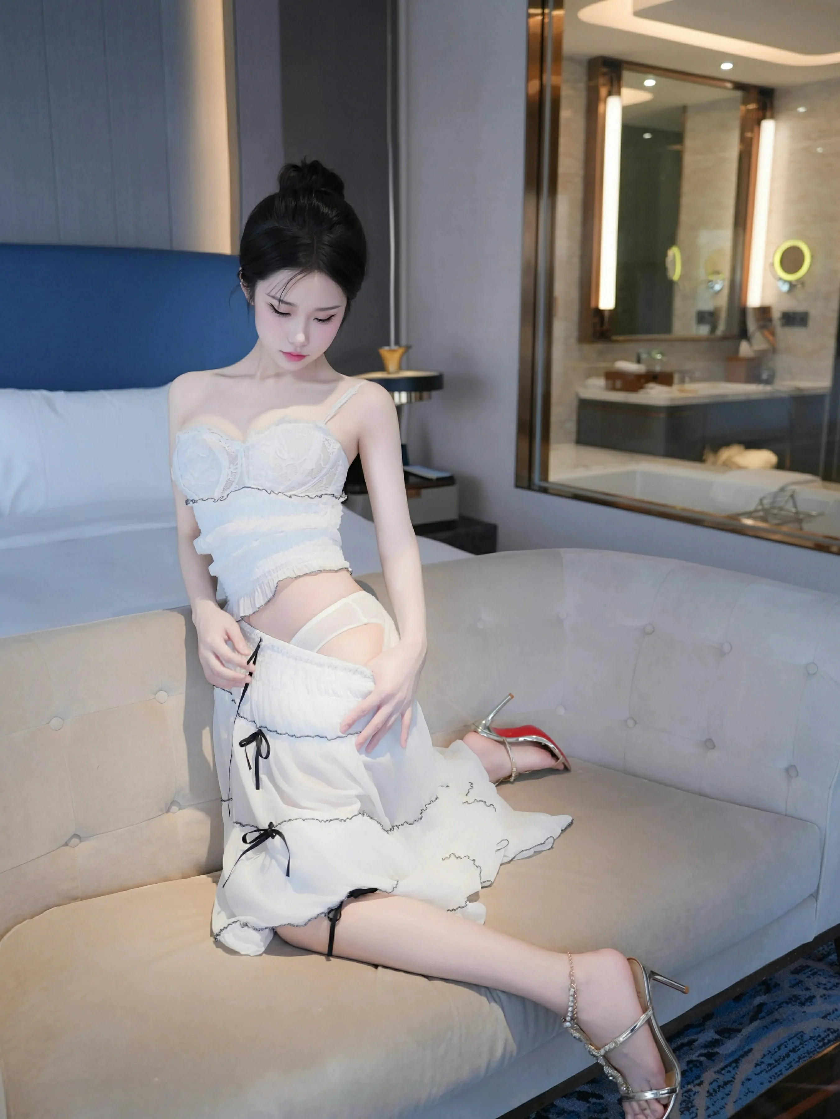  秀人网 No.10310 奶芙酱-EVA [78P]第9张