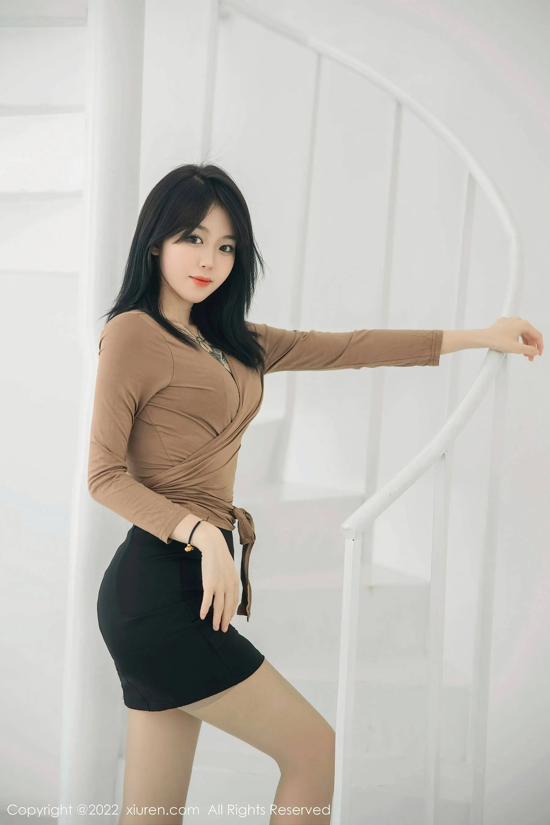  秀人网 No.5587 奶瓶. 大理旅拍第14张