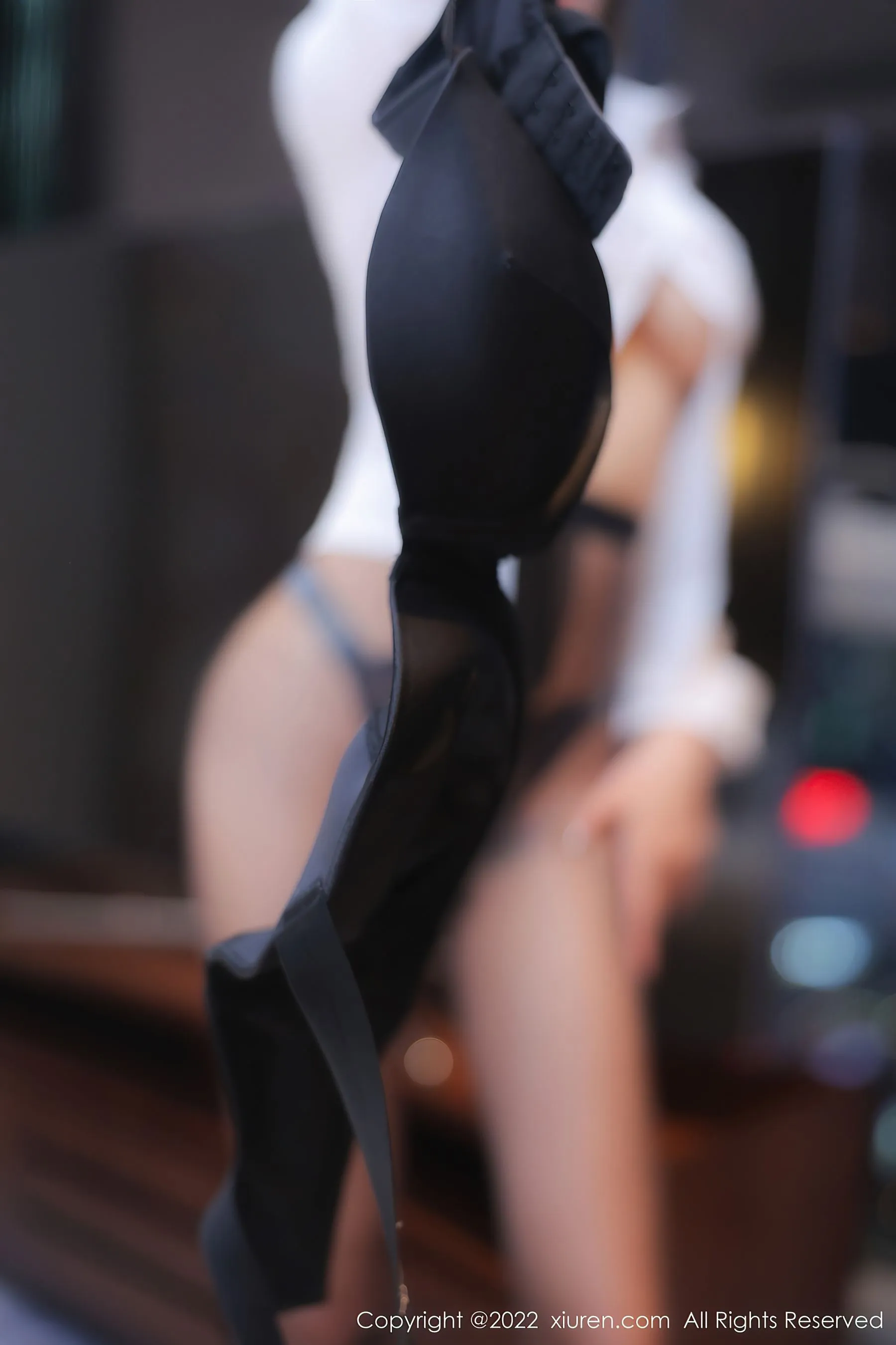 秀人网 No.5687 果儿Victoria第4张