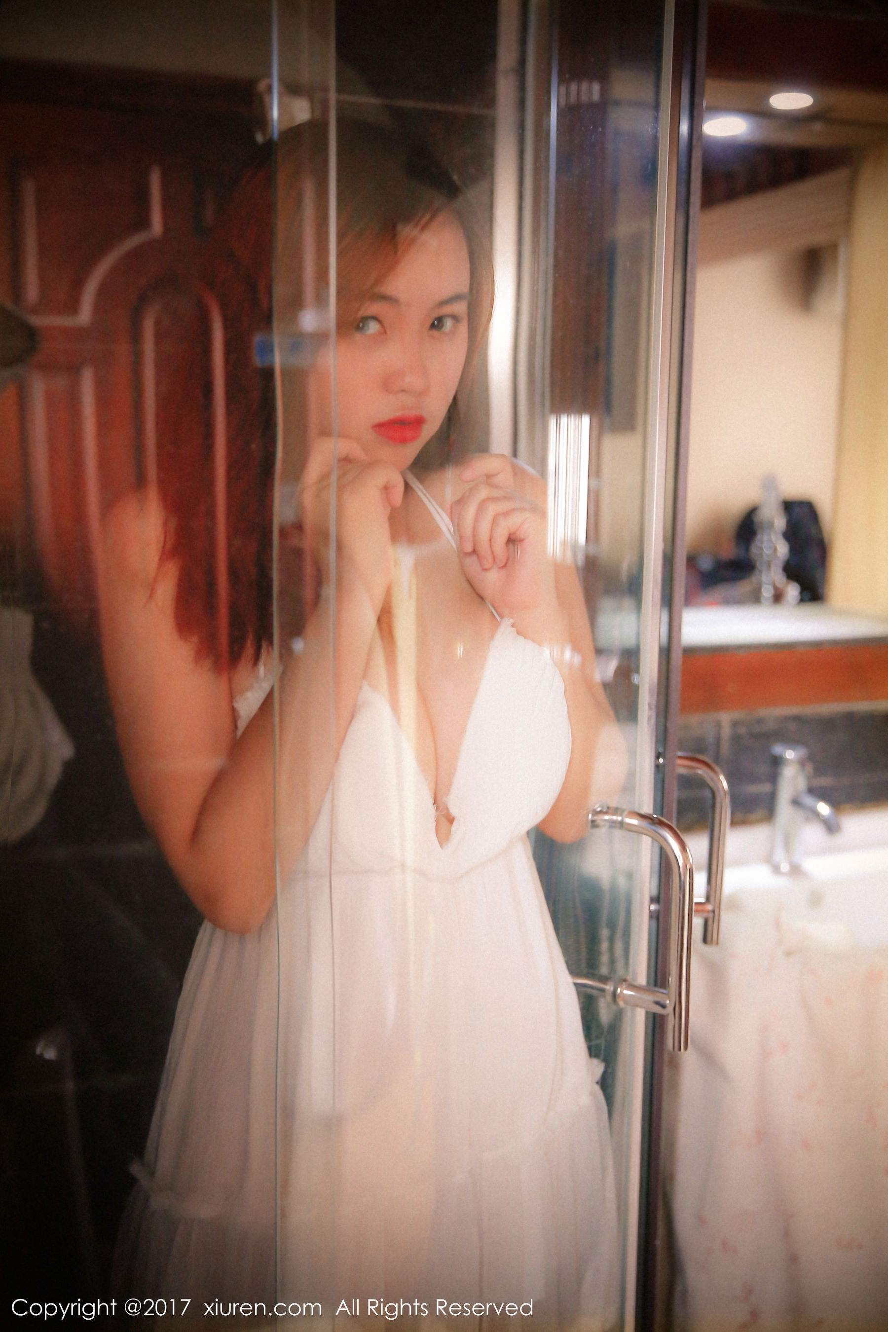  米爱Demon《童颜巨乳的梦幻少女诱惑私房》 秀人网XIUREN No.744第11张