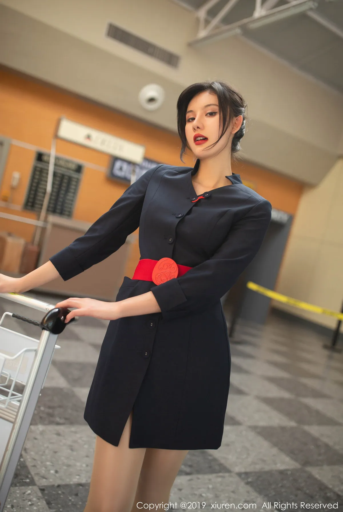 XIUREN秀人网 N0.1881 就是阿朱啊第4张