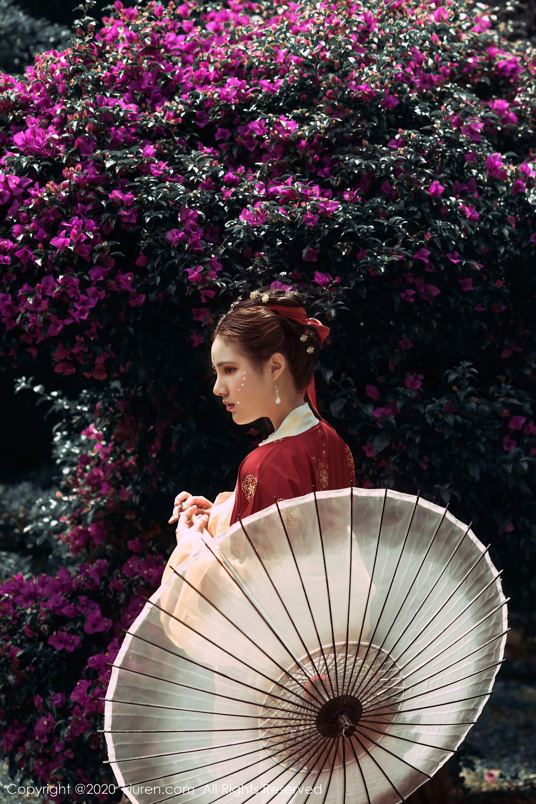 秀人XIUREN No.2313 久久Aimee第12张