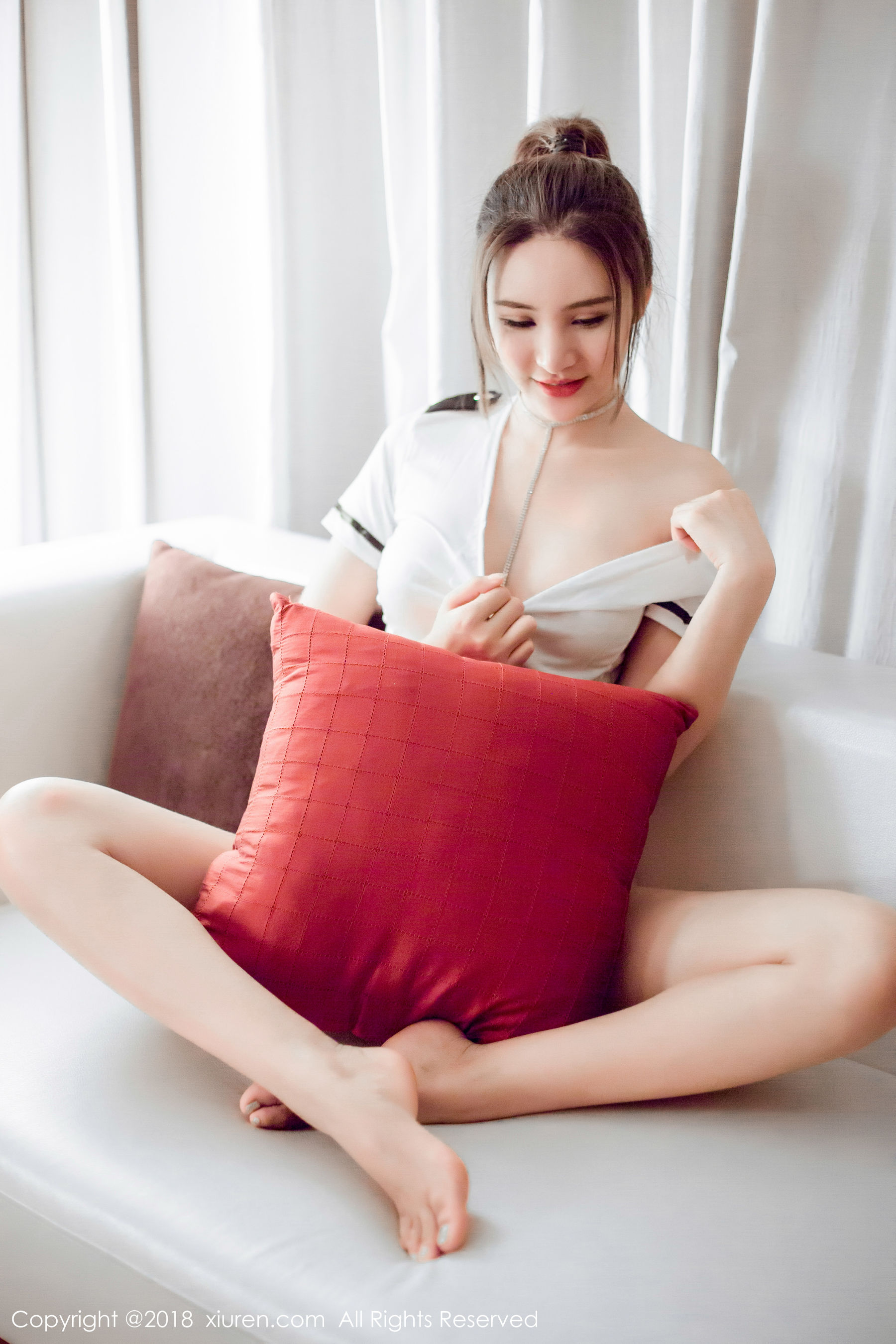 XiuRen 秀人网 No.1082 SOLO-尹菲第9张