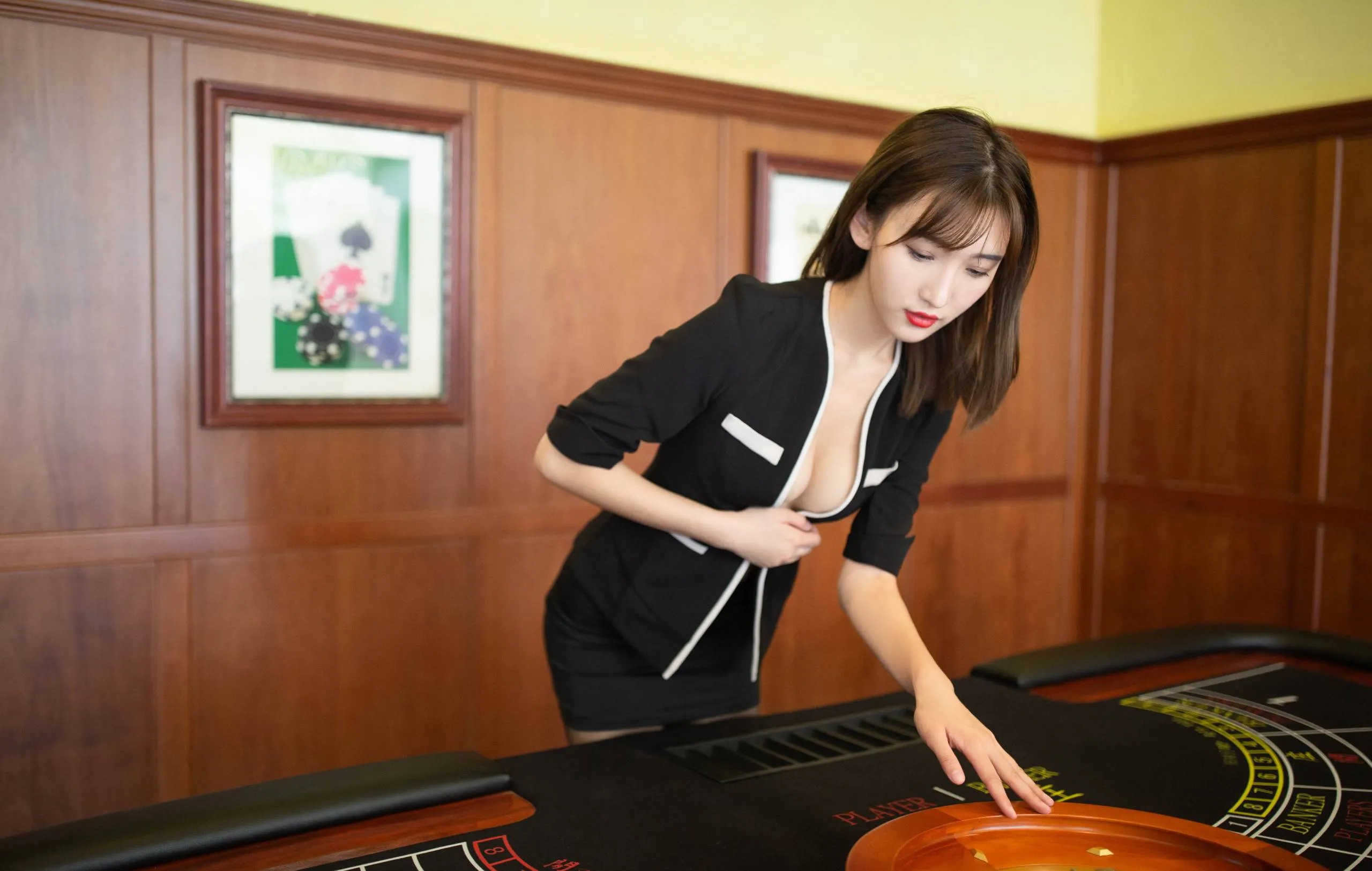 XIUREN秀人网 N0.1807 陆萱萱第2张