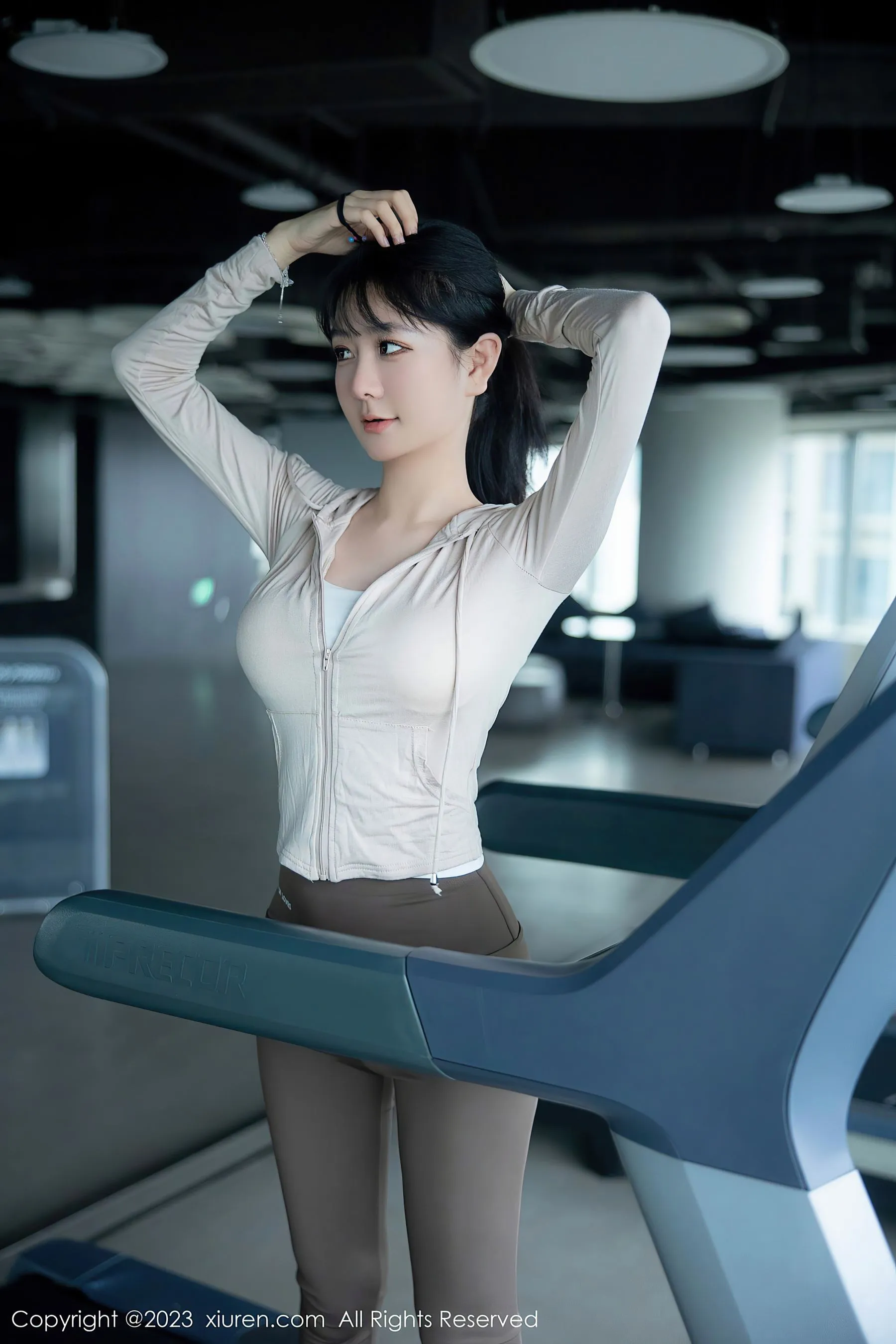  秀人网 No.6683 幼幼 健身美腿第1张