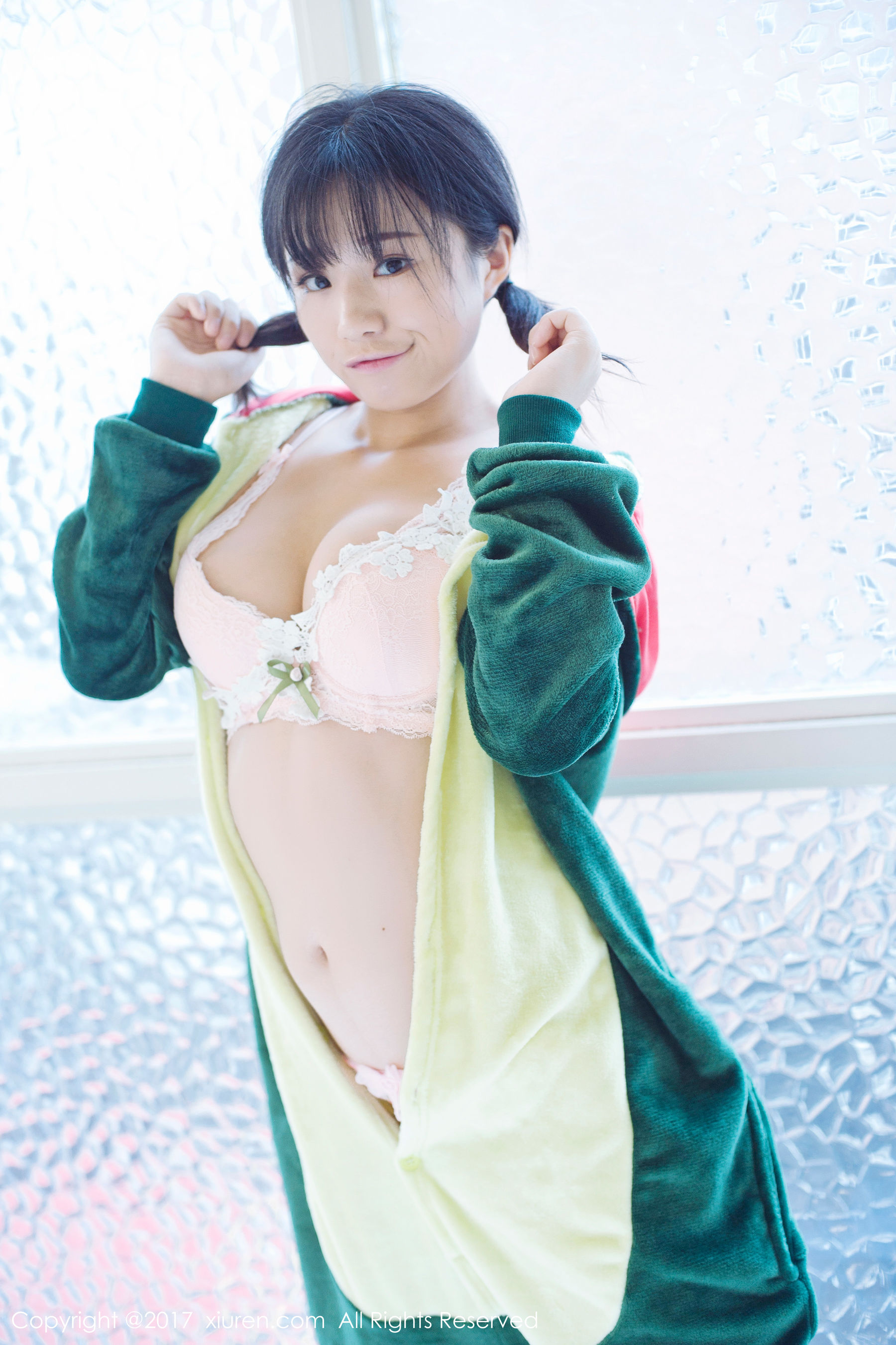 仓井优香《小草莓小号系列和小恐龙睡袍》 XiuRen 秀人网 NO.831第12张