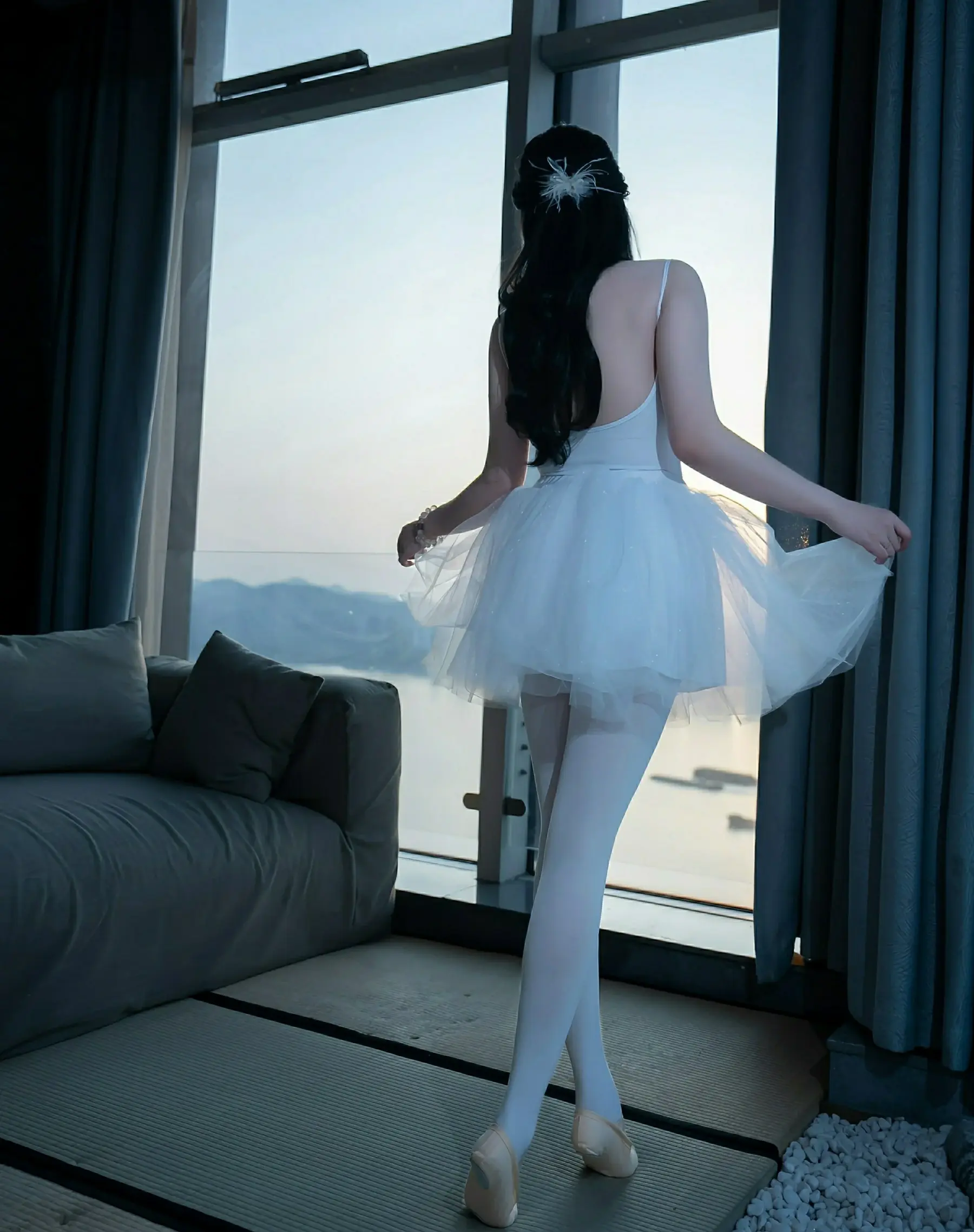  秀人网 No.10575 软情 [78P]第2张