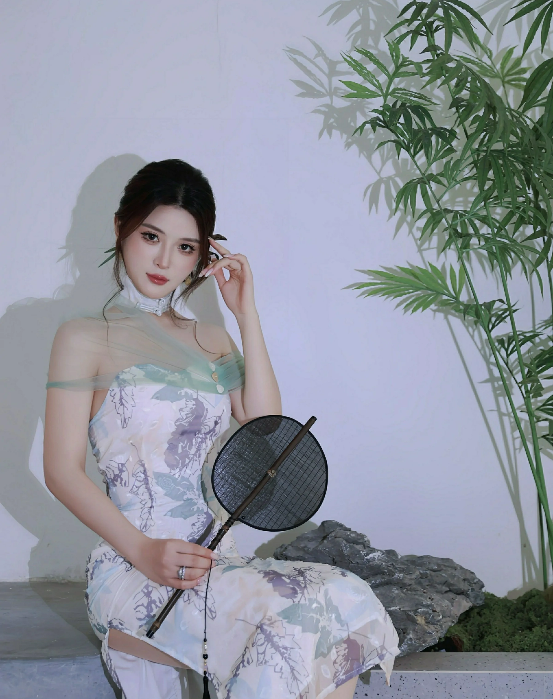  秀人网 No.10694 阿依莎 [82P]第7张