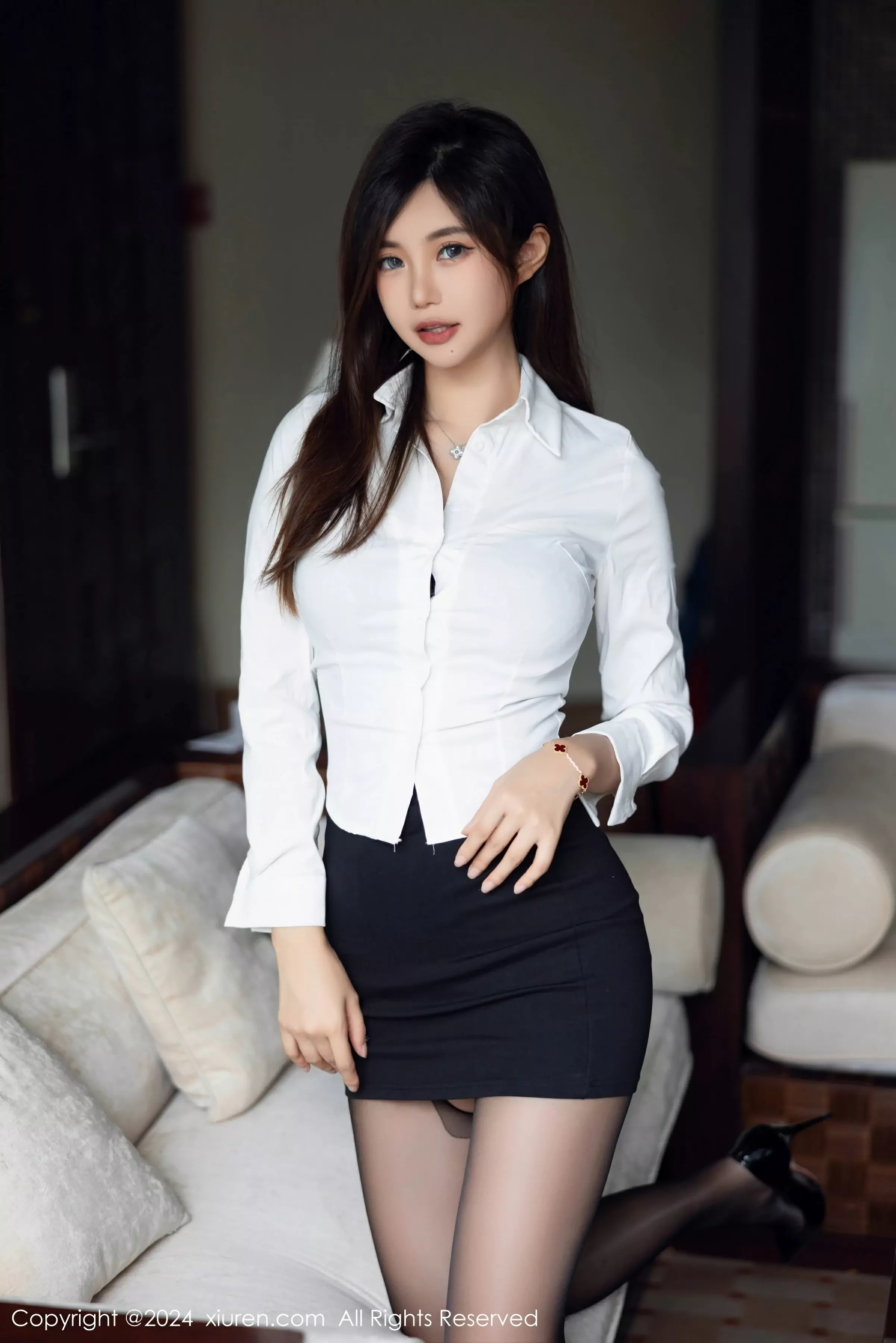  XiuRen 秀人 No.8053 绮里嘉ula [101P]第4张