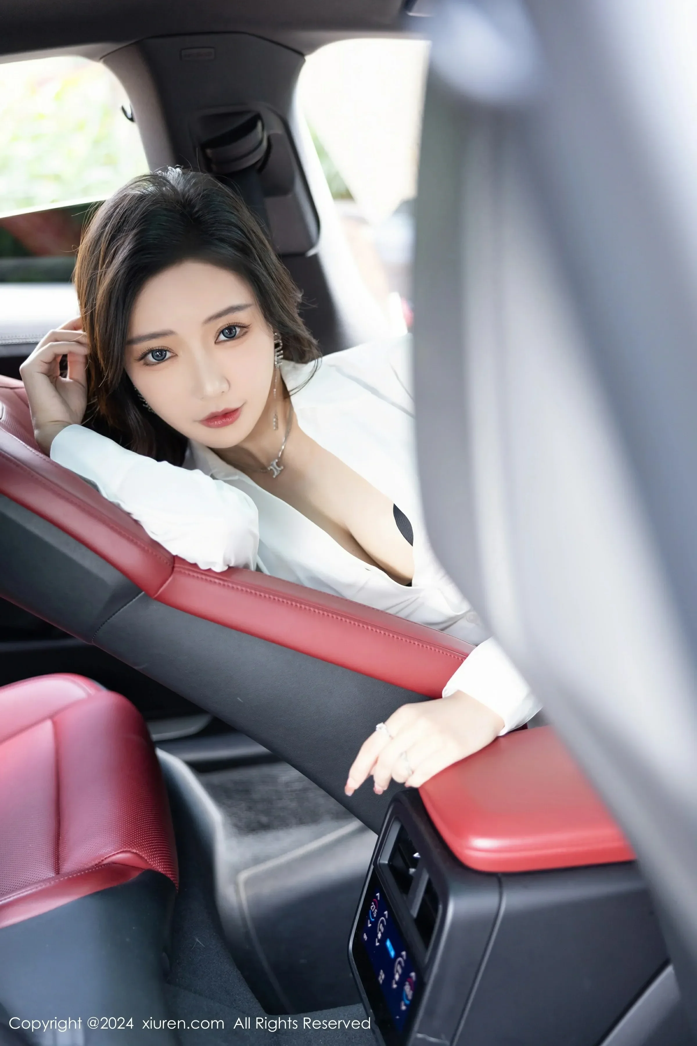  XiuRen 秀人 No.8314 王馨瑶yanni [80P]第3张