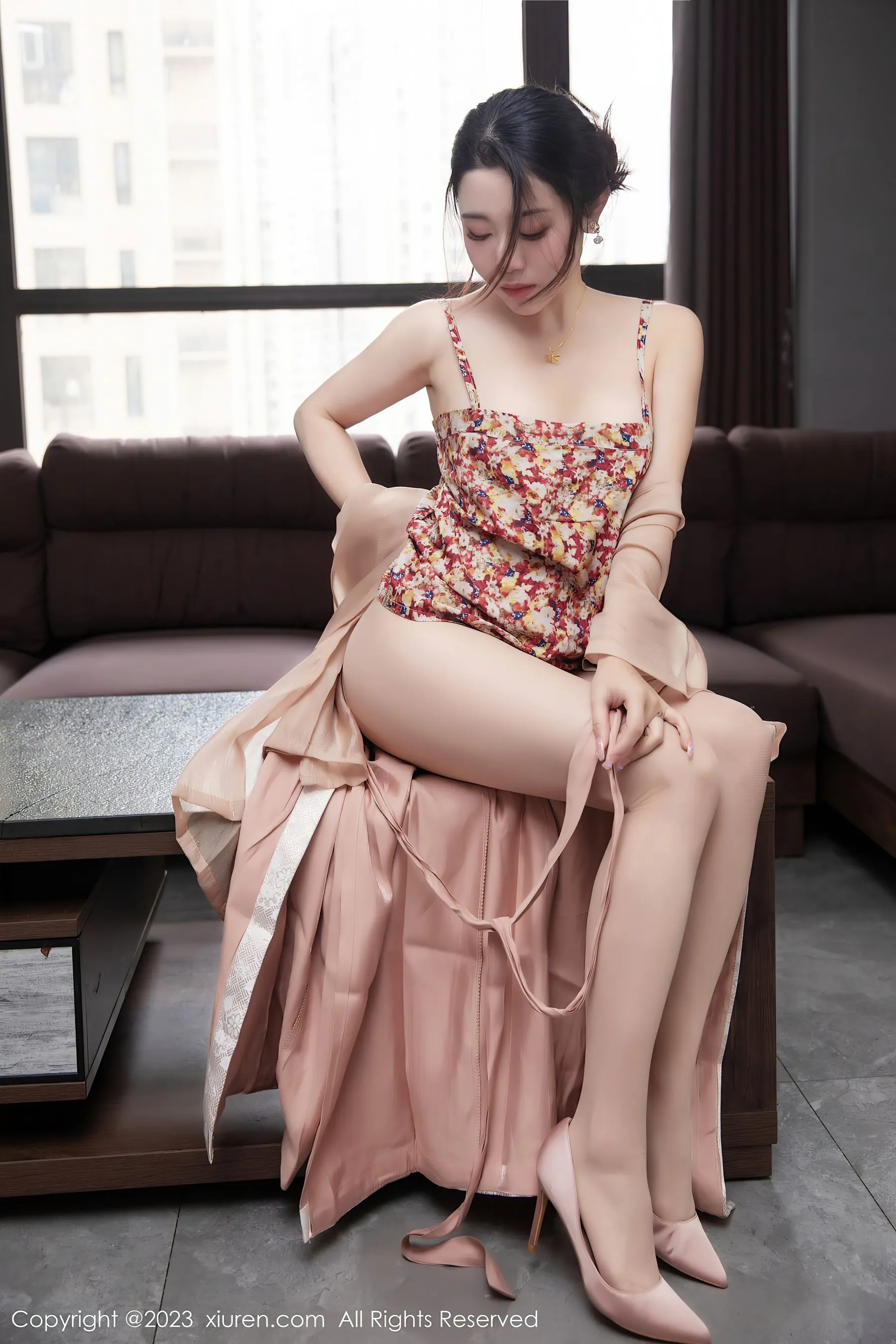 秀人网 No.6457 严利娅Yuliya 性感汉服第16张