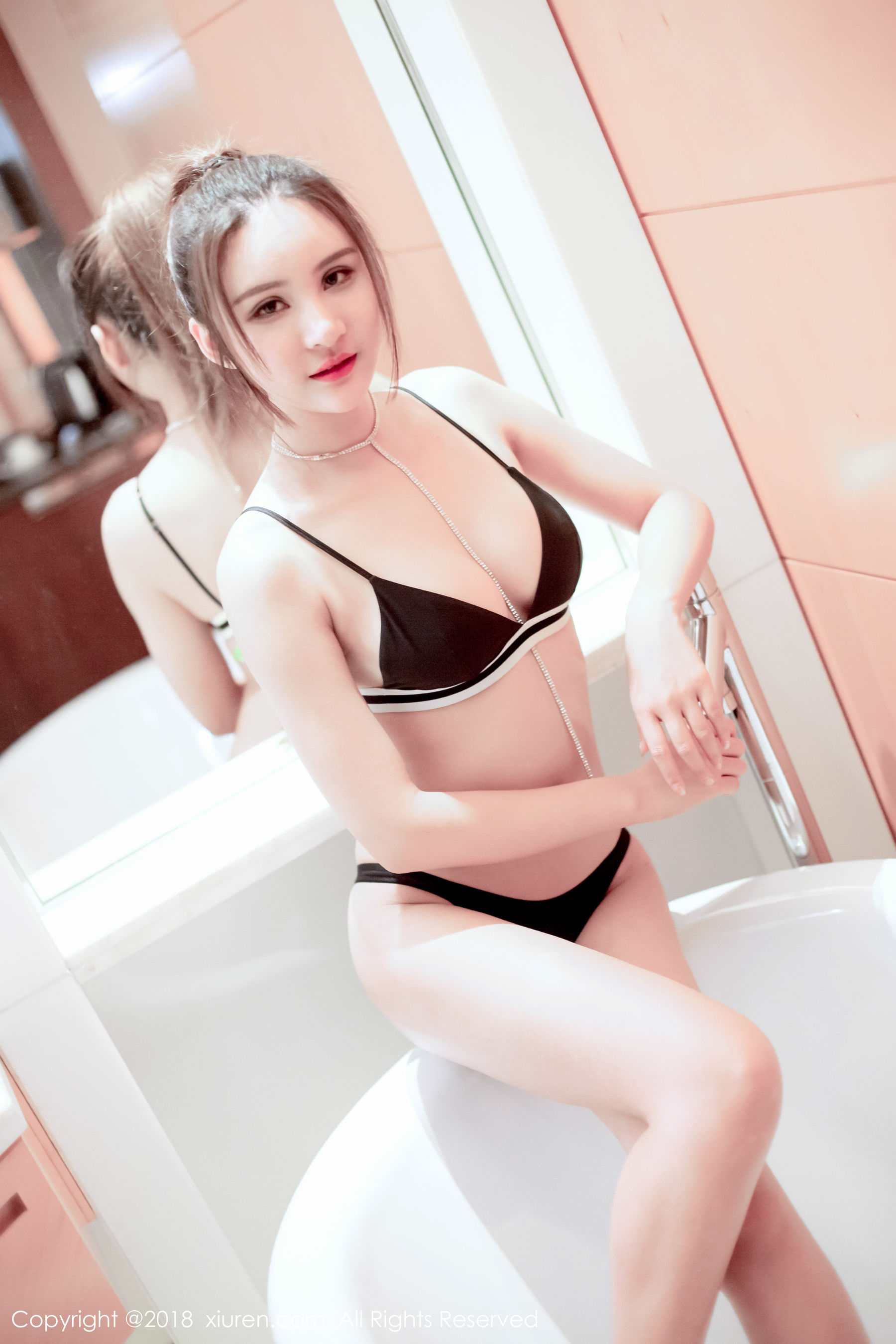 XiuRen 秀人网 No.1082 SOLO-尹菲第5张