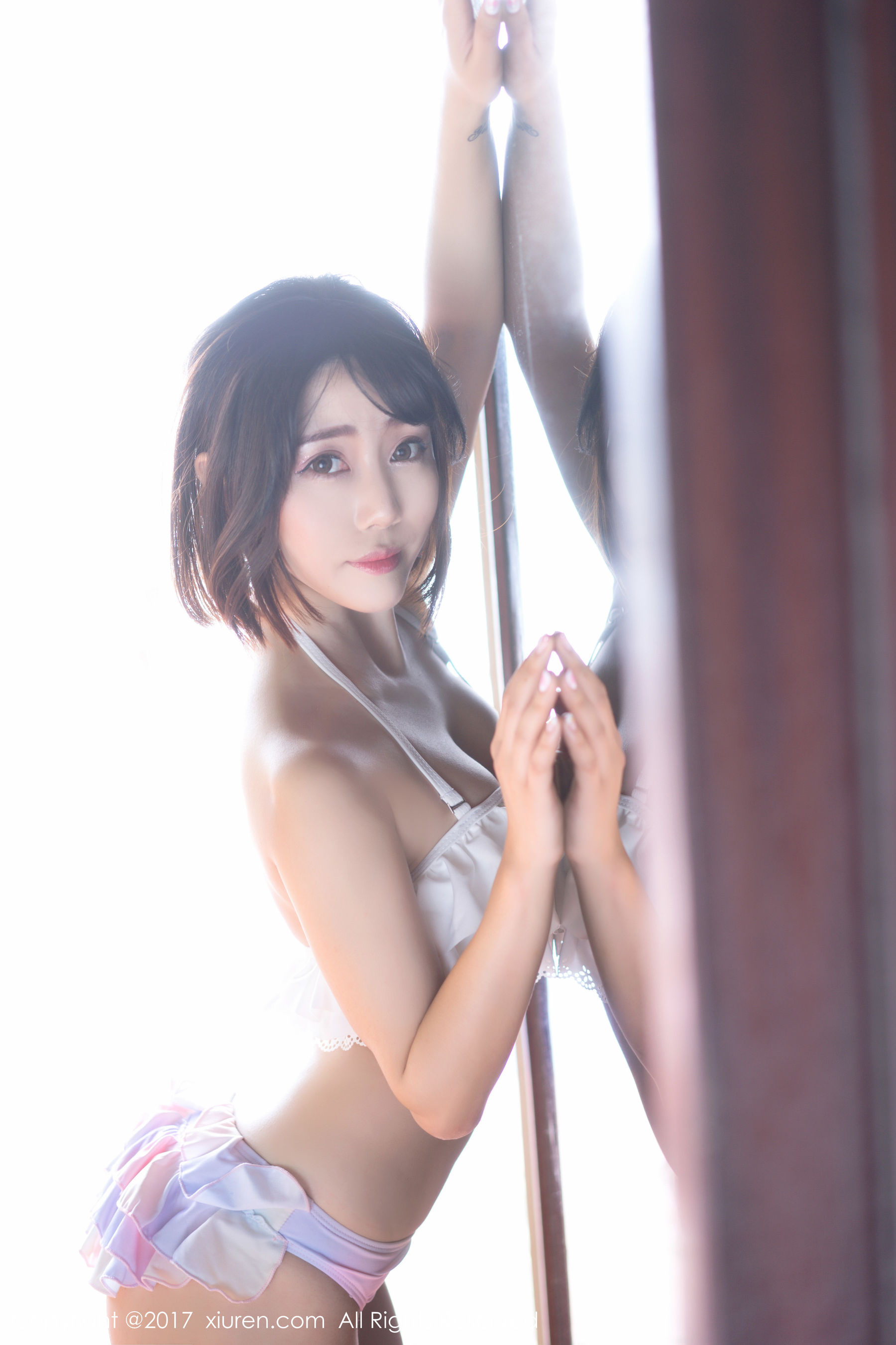 兜豆靓Youlina《室外清新,室内性感特写》 XiuRen 秀人网 NO.814第4张