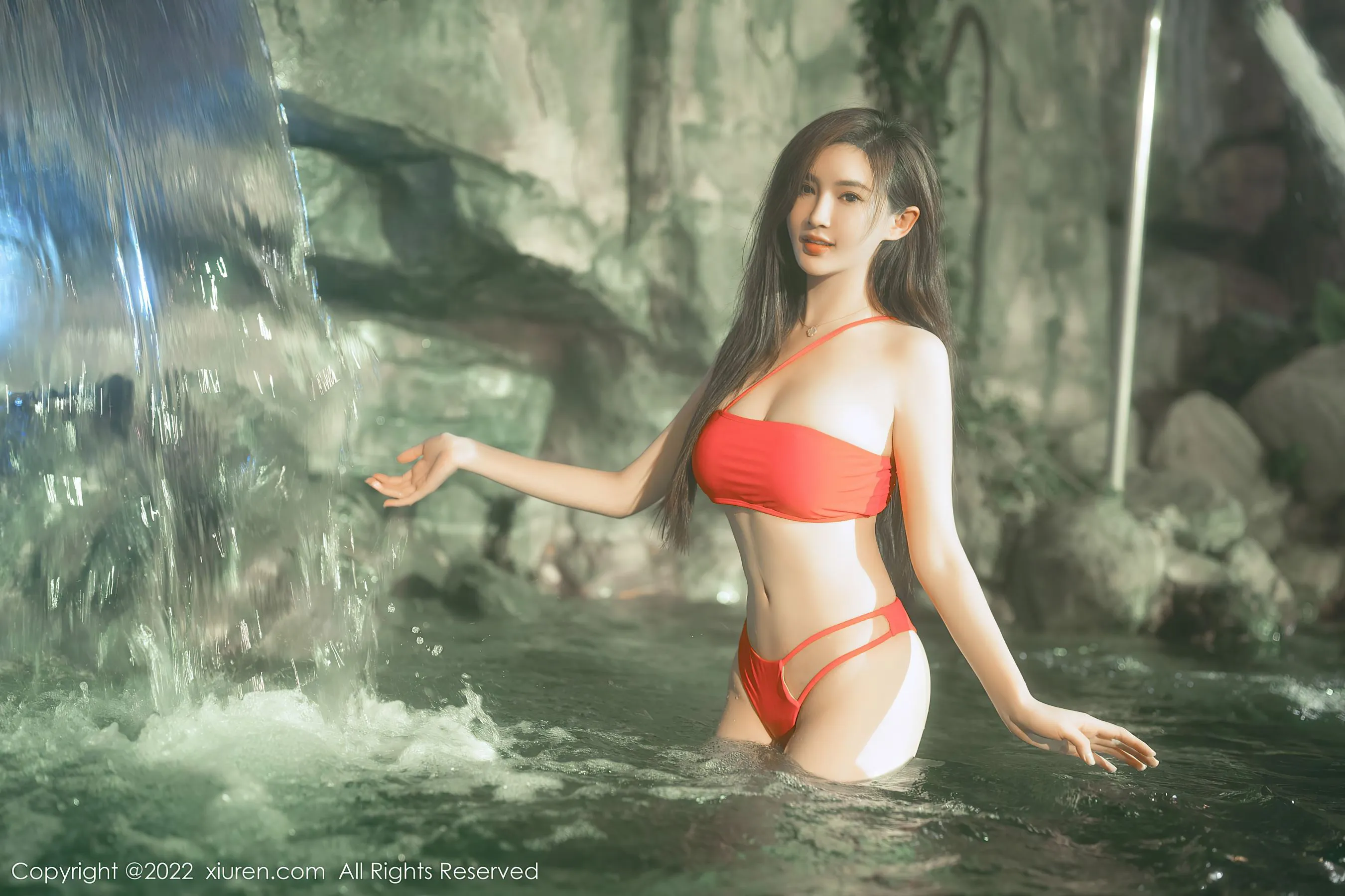 秀人网 No.6014 Carol周妍希 温泉写真第18张