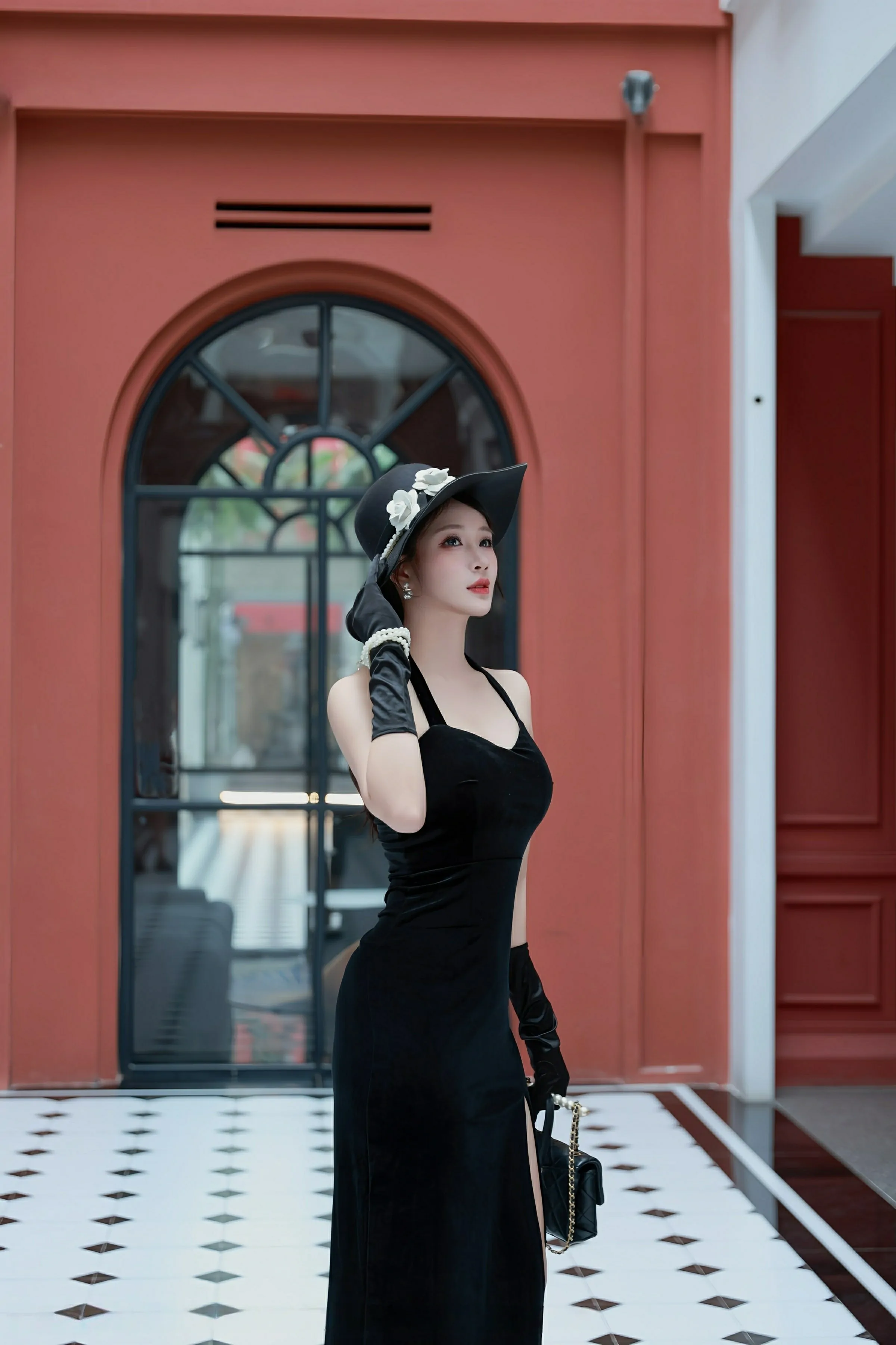  秀人网 No.10509 南乔 [89P]第1张