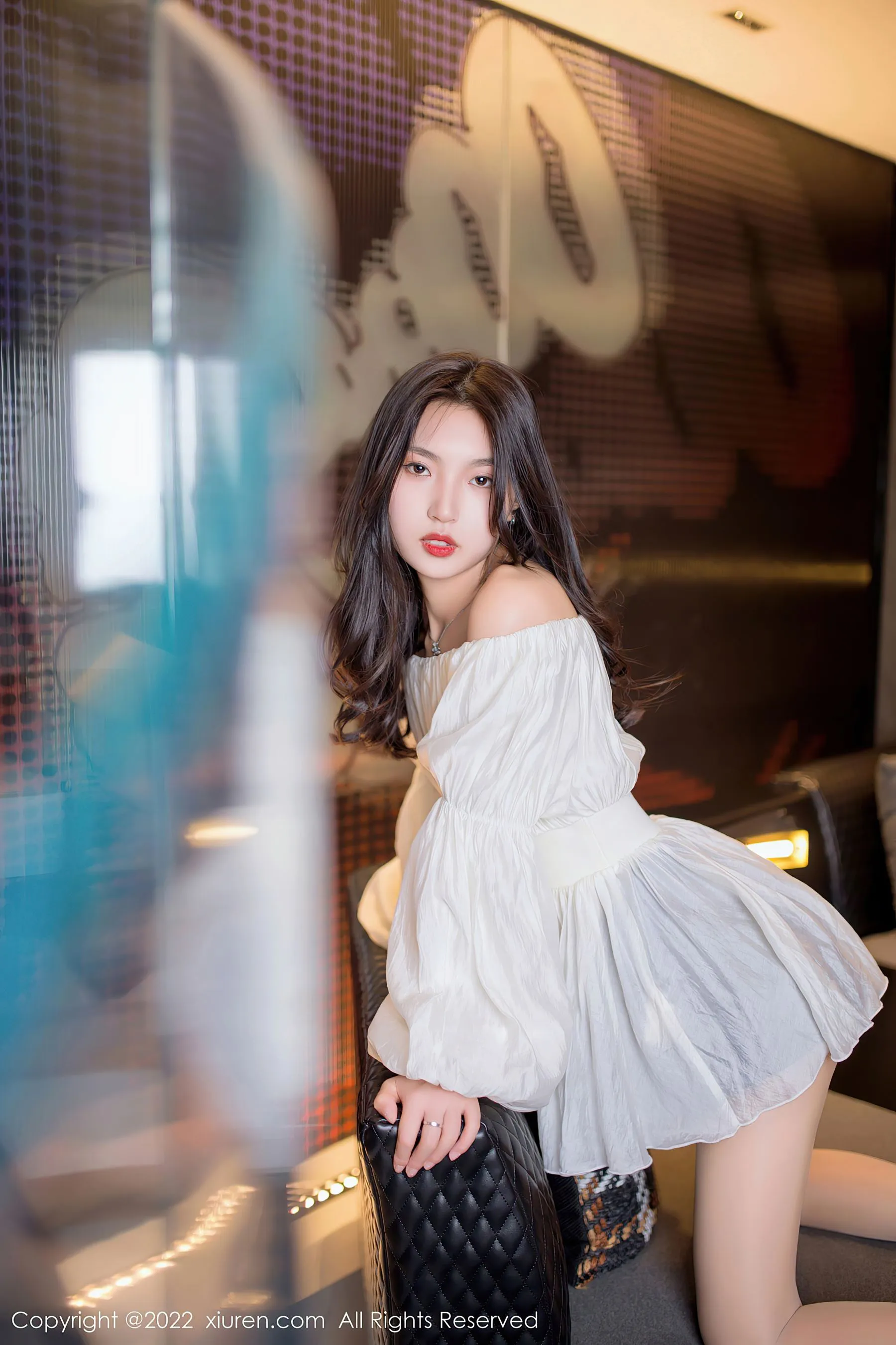  秀人网 No.5399 十九九 新人美腿第23张