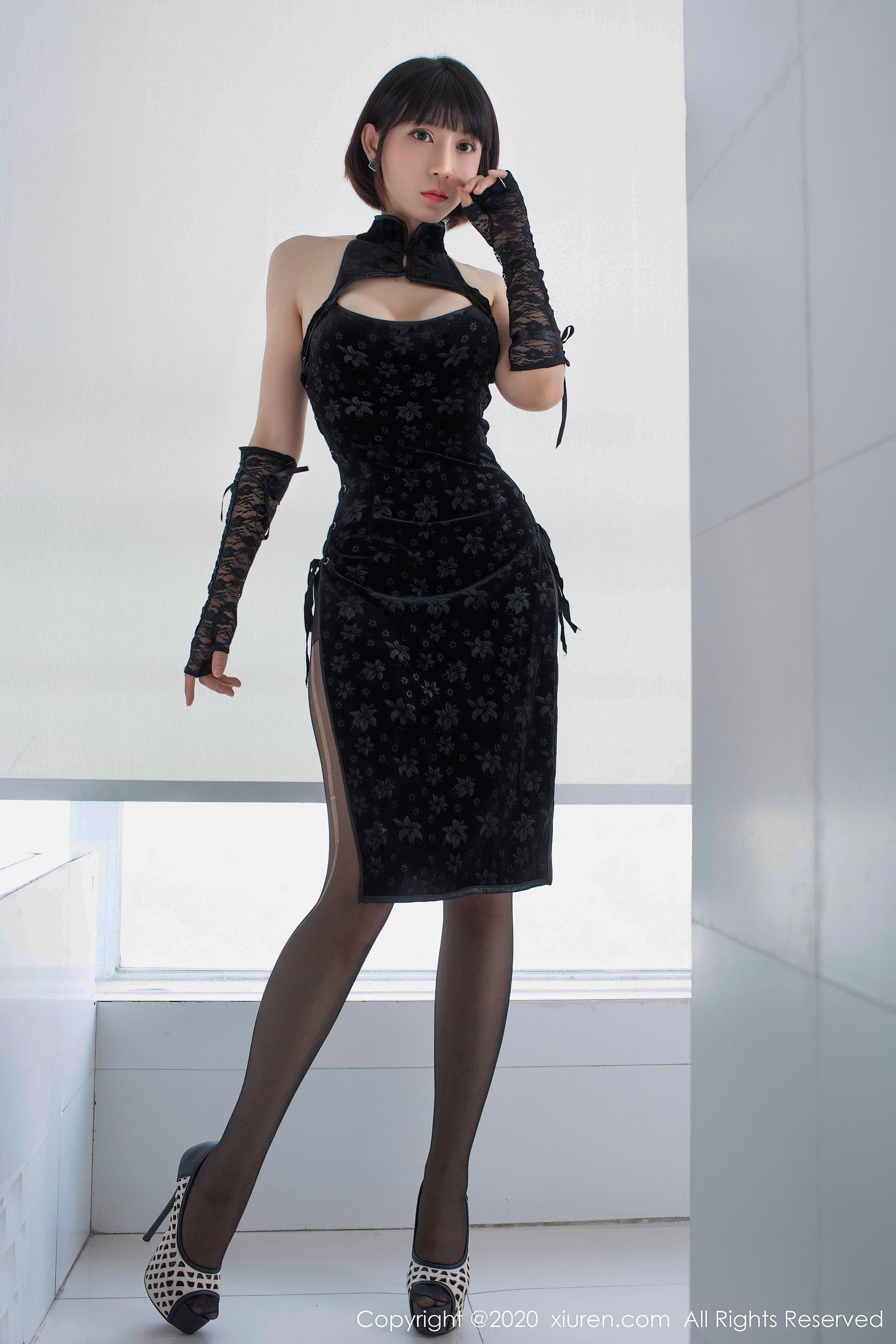 秀人XIUREN No.2318 安妮斯朵拉_Ann第12张