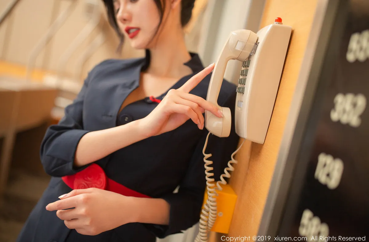 XIUREN秀人网 N0.1881 就是阿朱啊第10张