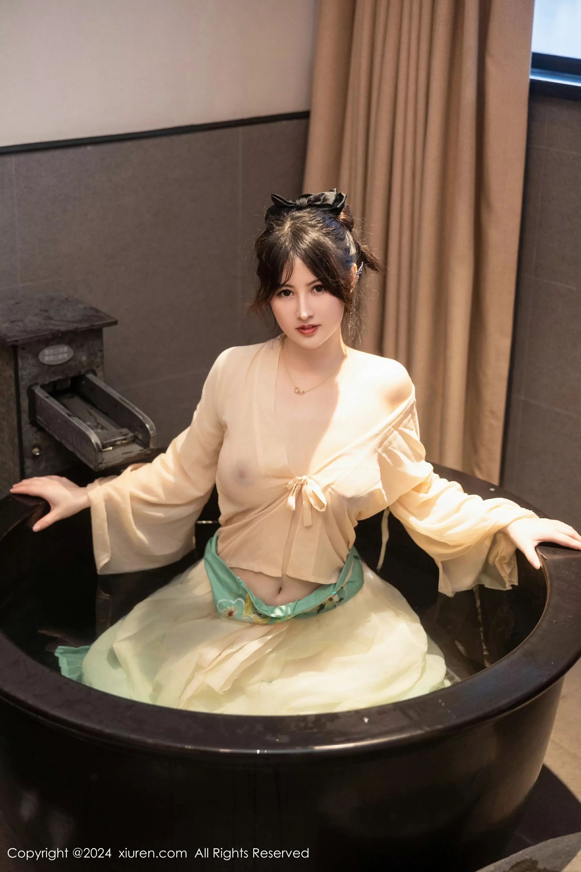  XiuRen 秀人 No.8128 诗诗kiki [82P]第15张