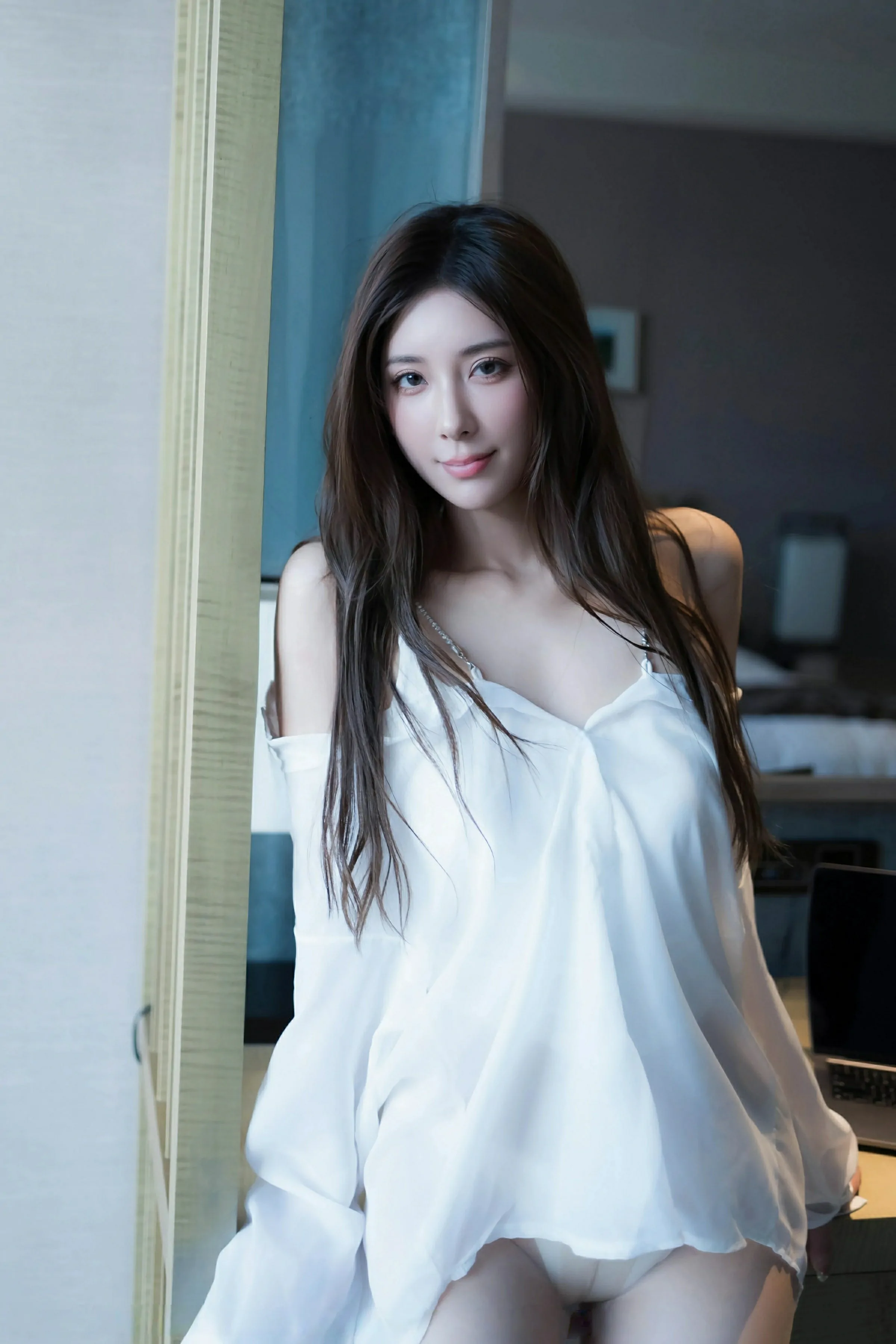  秀人网 No.10502 悦兮 [68P]第4张