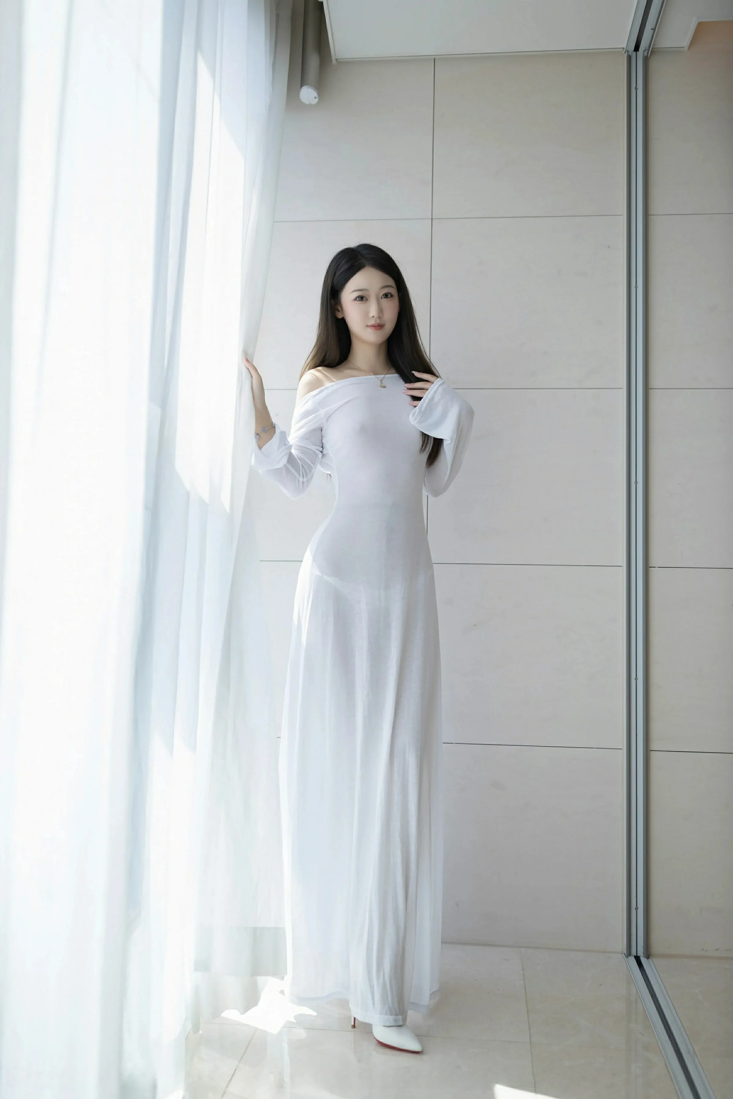  XiuRen 秀人 No.9840 唐安琪 [84P]第2张