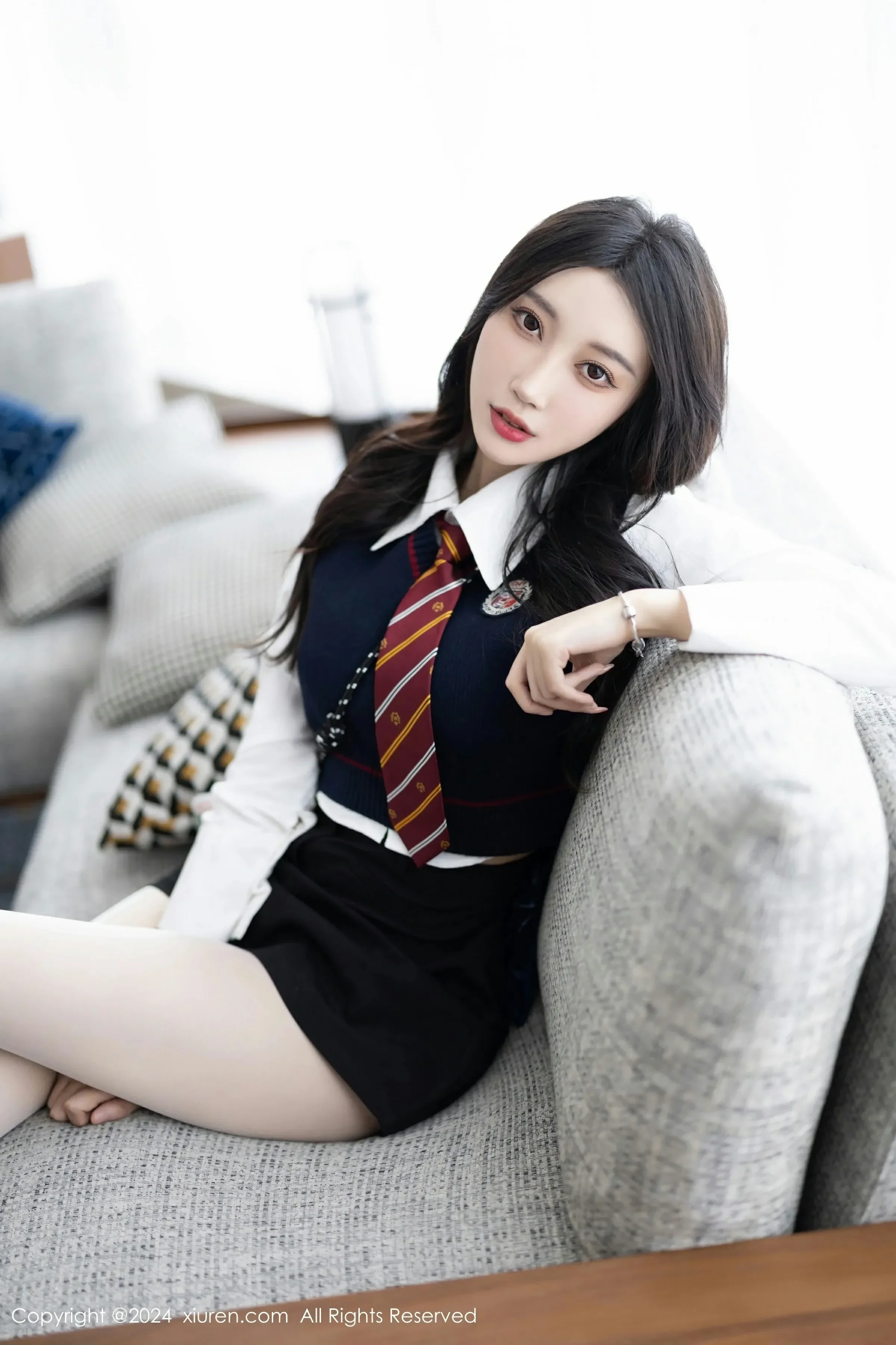  XiuRen 秀人 No.8247 玥儿玥 [82P]第7张