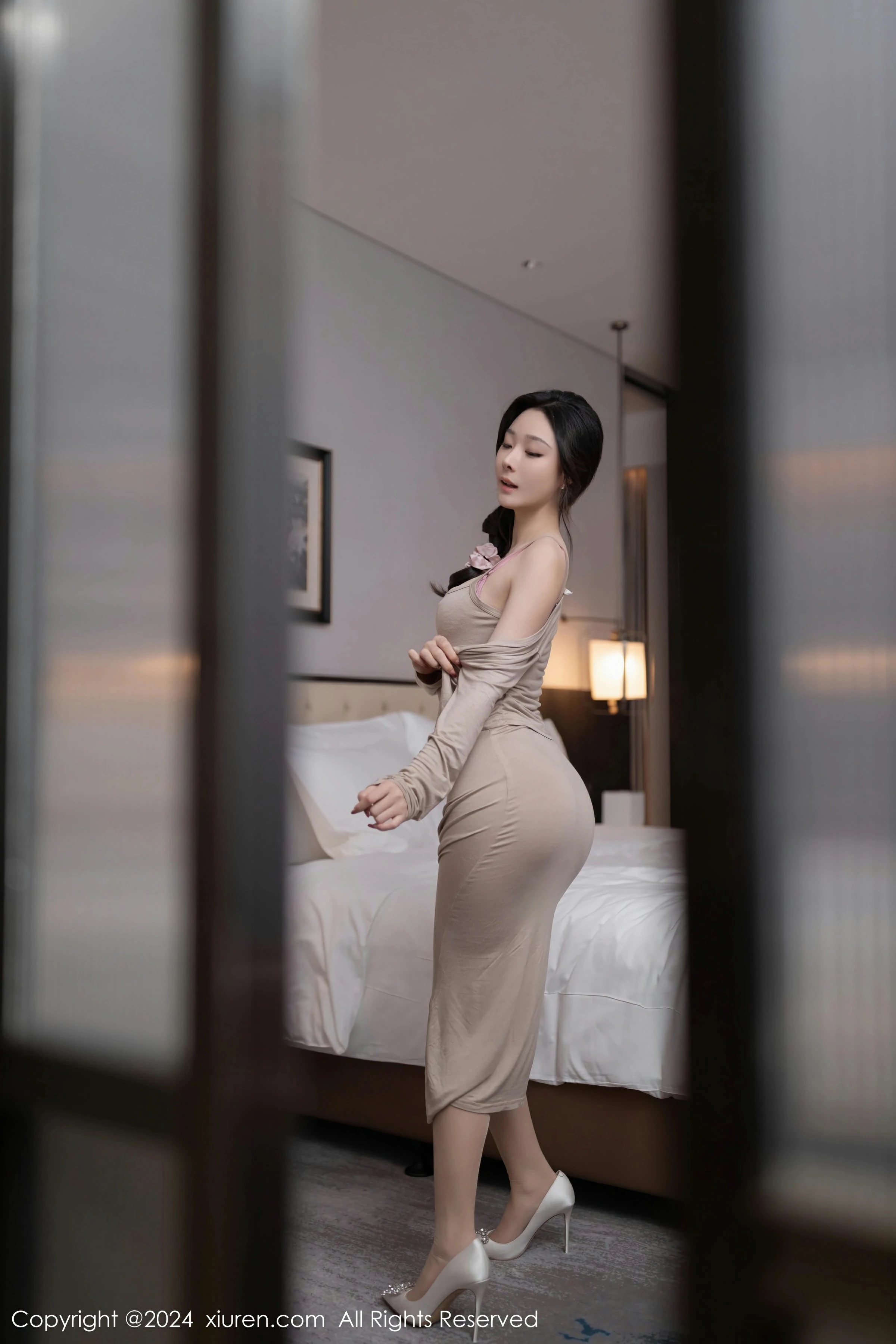  XiuRen 秀人 No.8417 是小逗逗 [84P]第6张