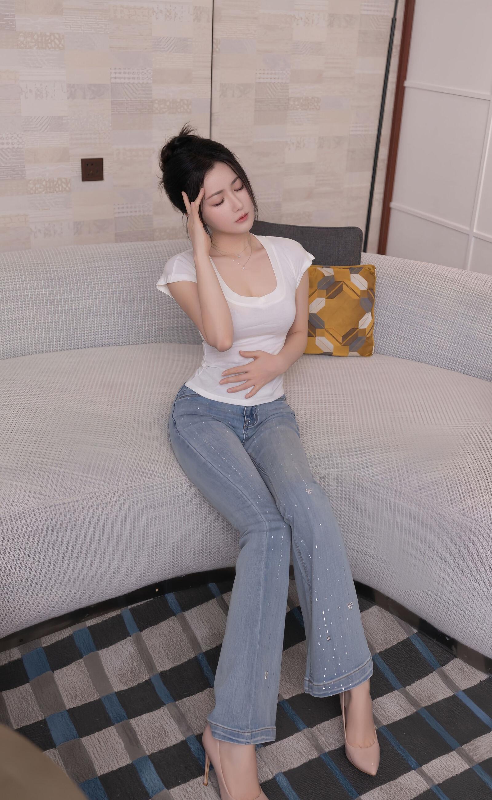  秀人网 鱼子酱Fish No.10858 [76P]第7张