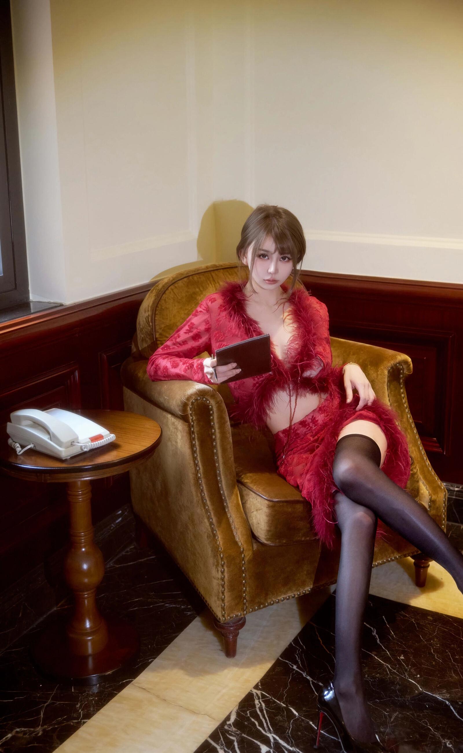  秀人网 Zoe柚柚 No.10848 [52P]第1张