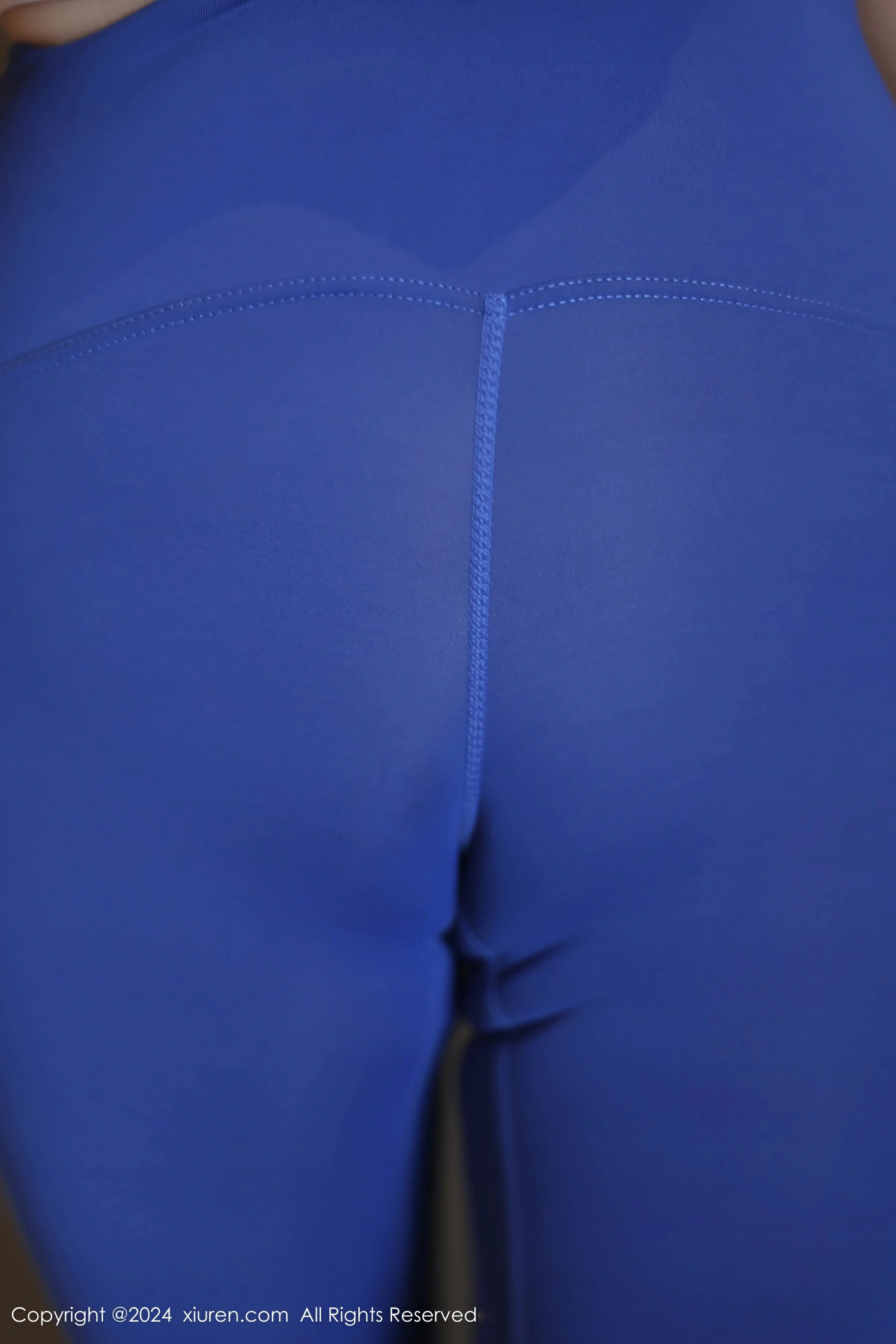  XiuRen 秀人 No.8977 吴怡怡 新人模特 [53P]第2张