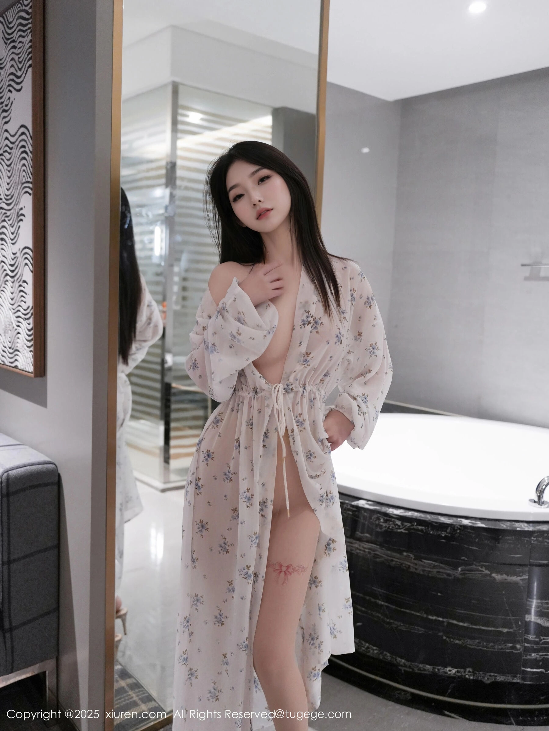  秀人网 烧烧小桃 Vol.10988 [52P]第13张