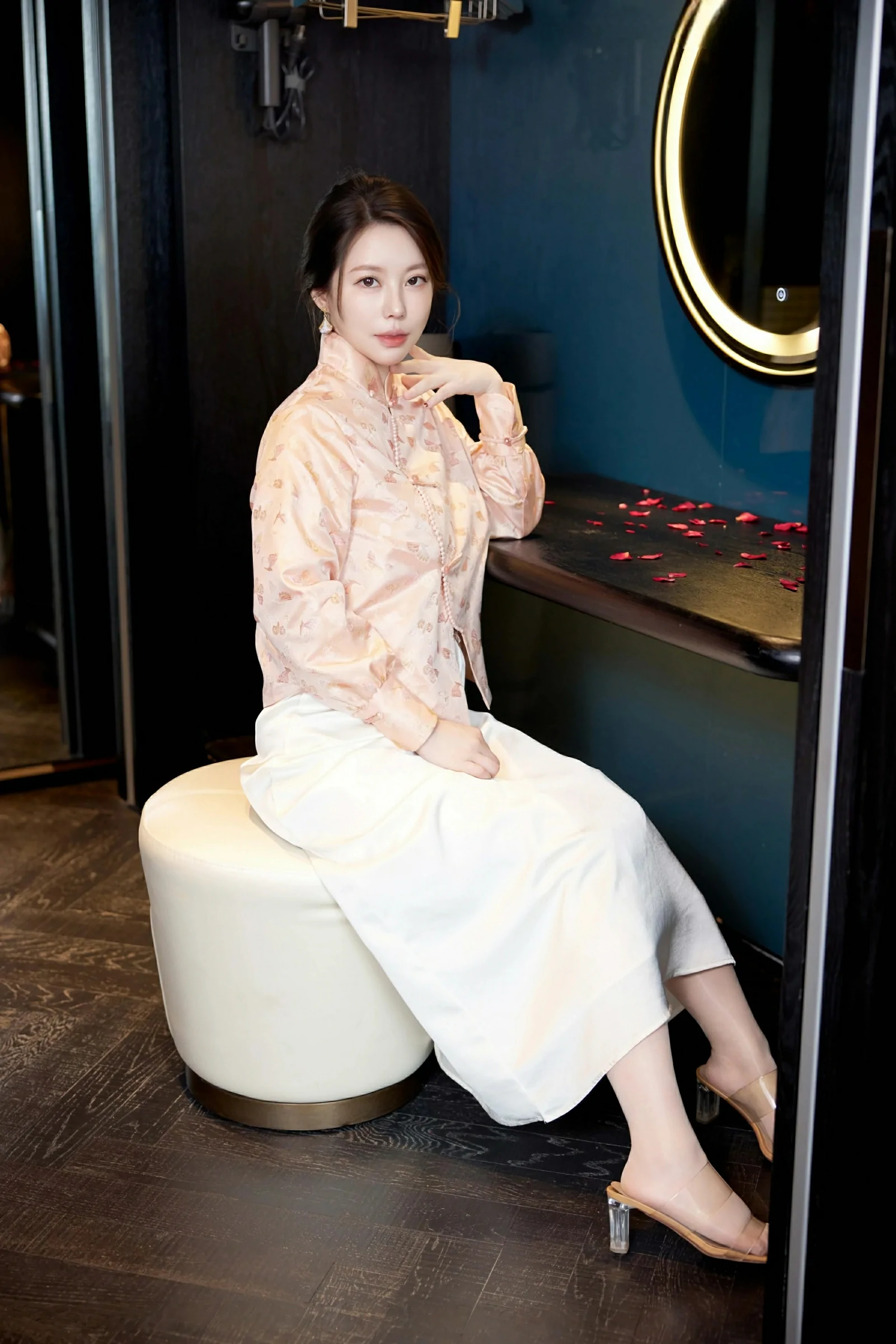  秀人网 No.10341 白茹雪 [72P]第3张