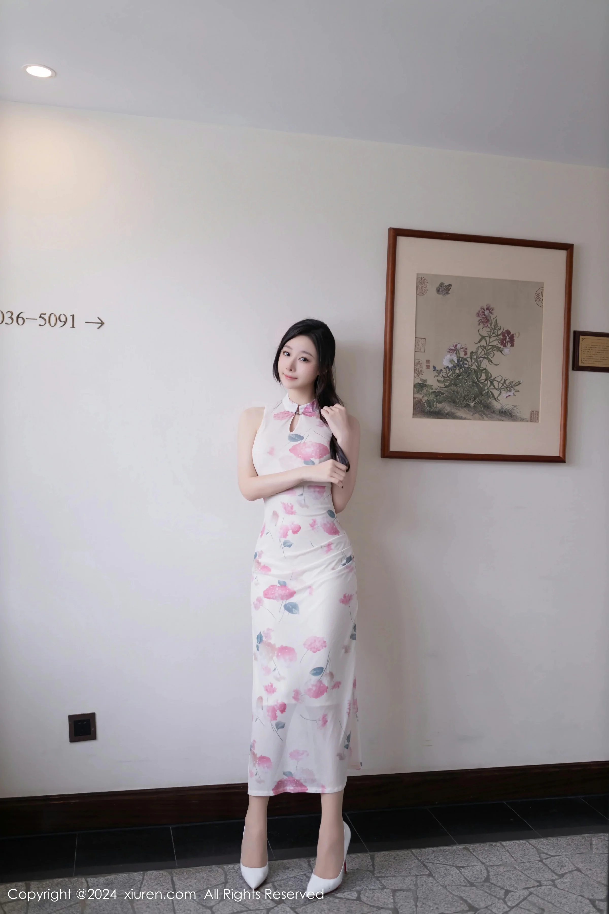  XiuRen 秀人 No.9087 小逗逗 [79P]第1张