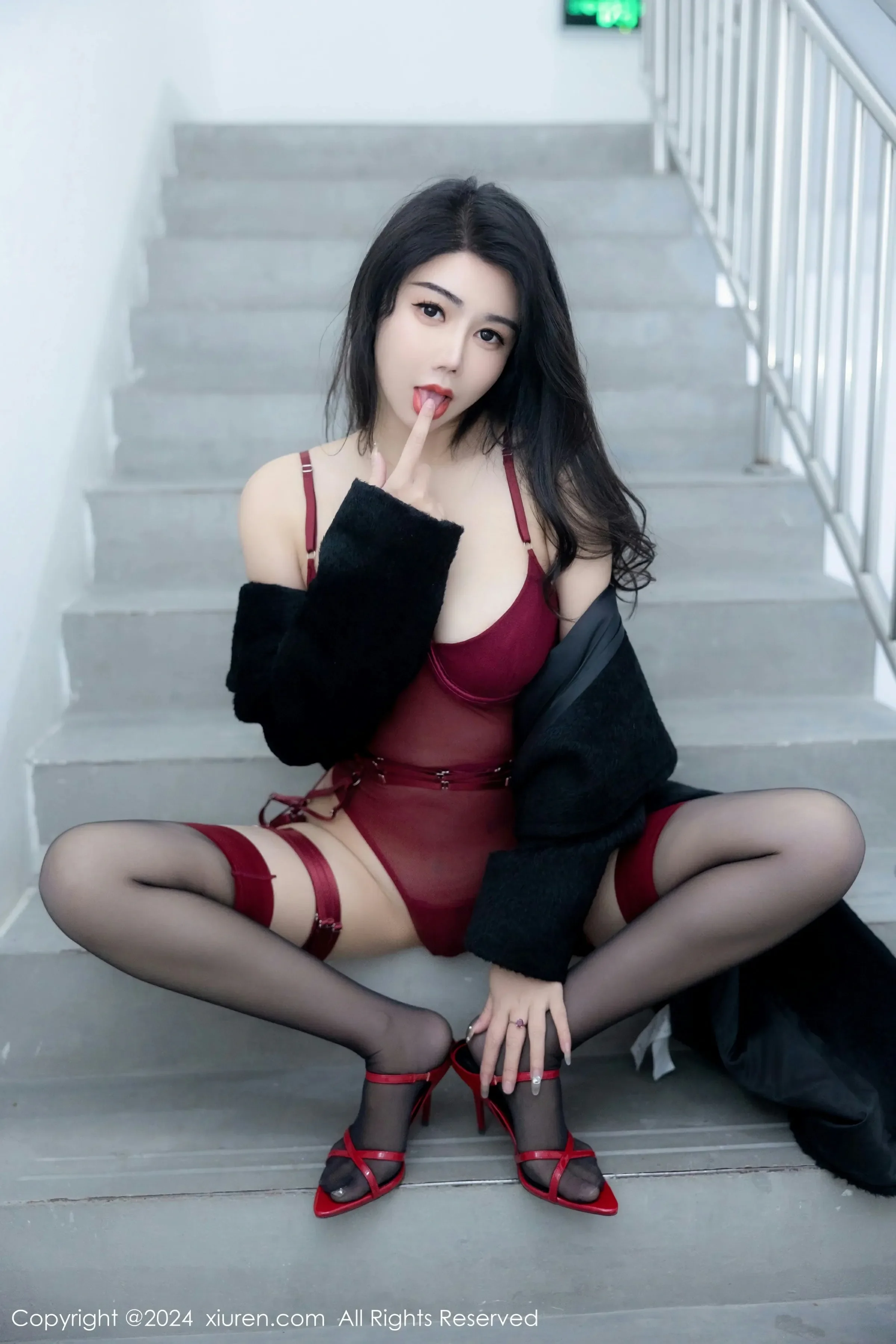  XiuRen 秀人 No.8221 李若汐 [85P]第8张