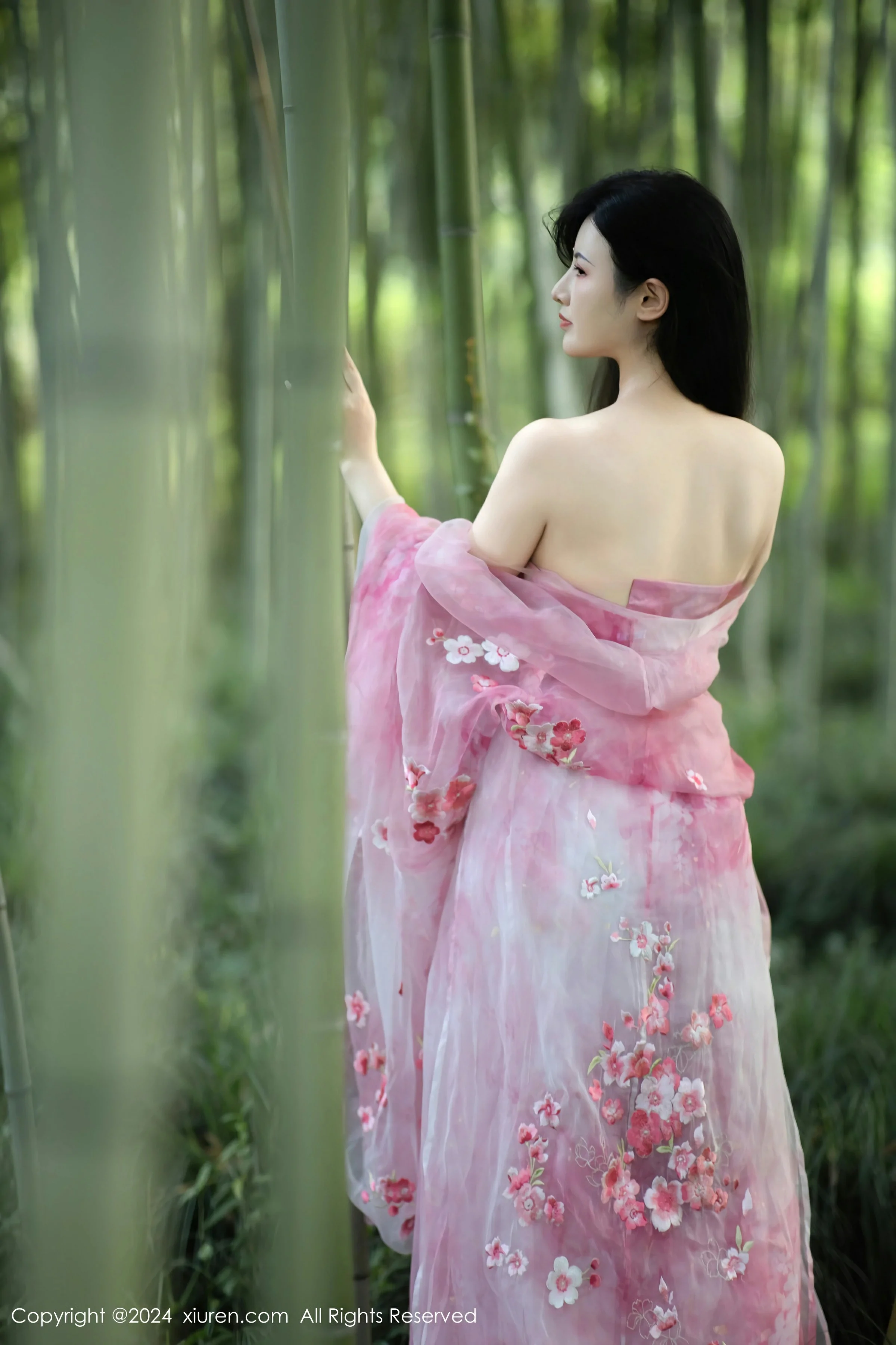  XiuRen 秀人 No.9100 诗诗kiki [70P]第5张