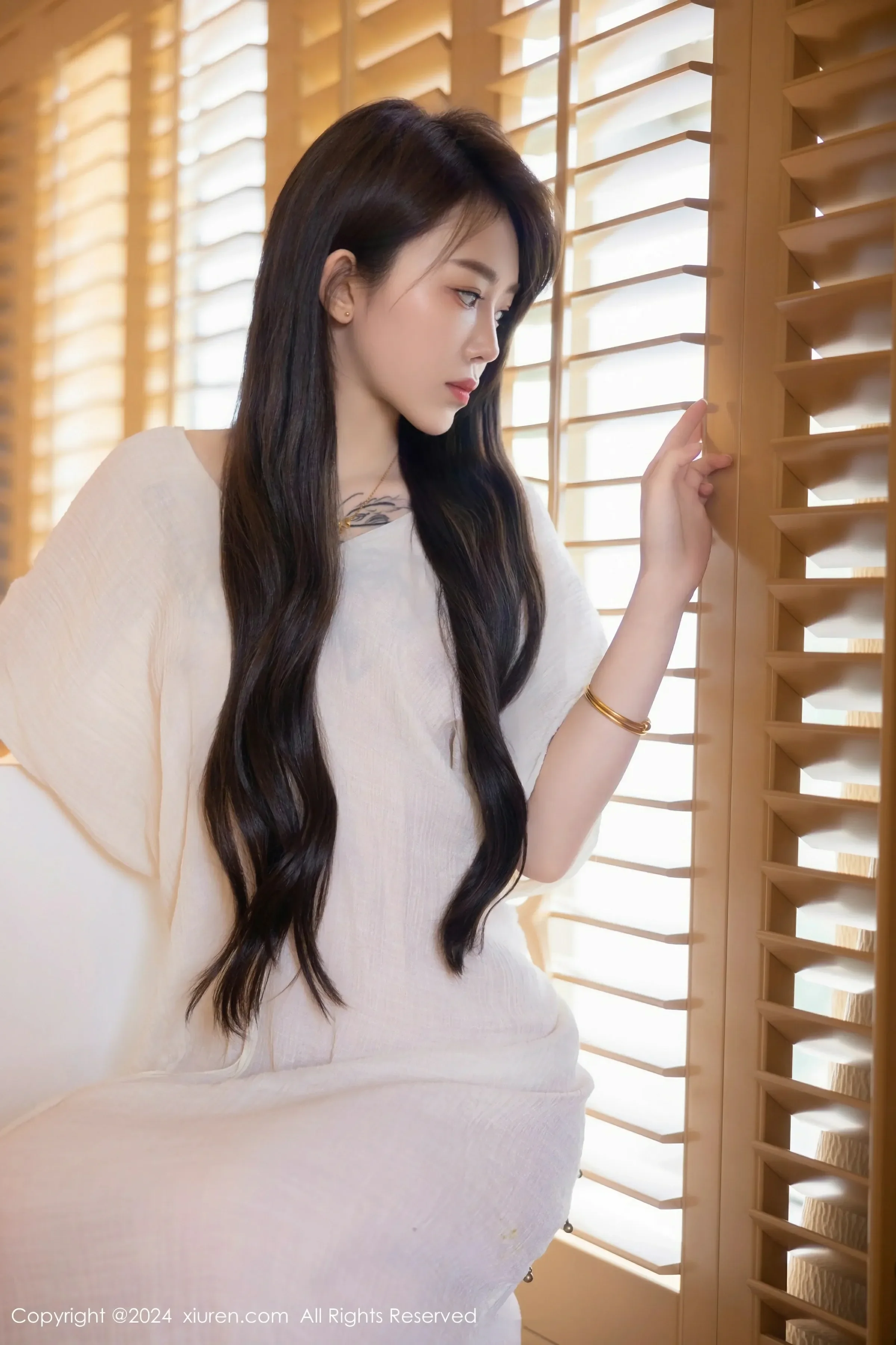  XiuRen 秀人 No.8842 夏竹 新人模特 [83P]第5张