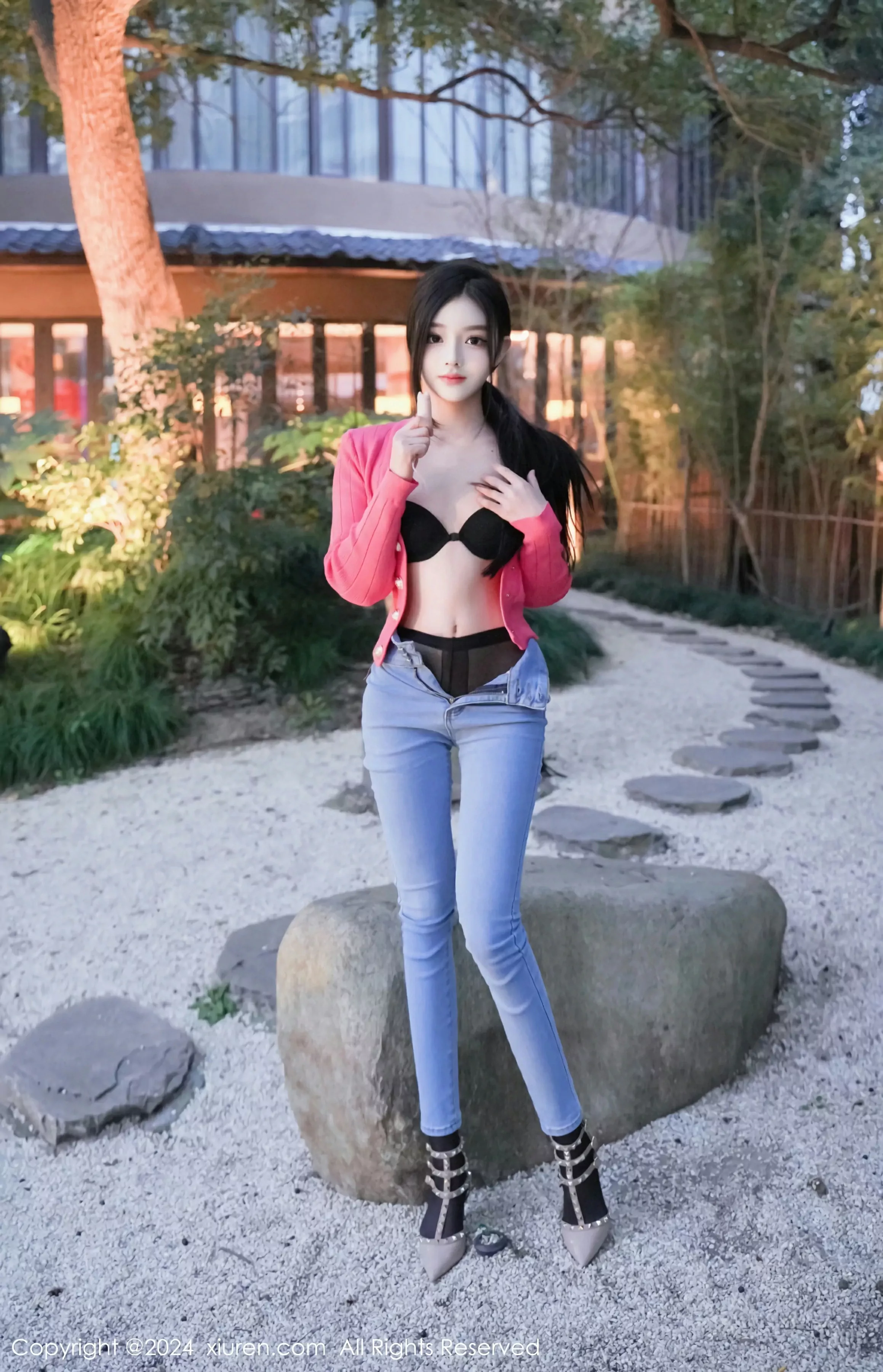  XiuRen 秀人 No.8091 龙雪儿 新人模特 [69P]第8张