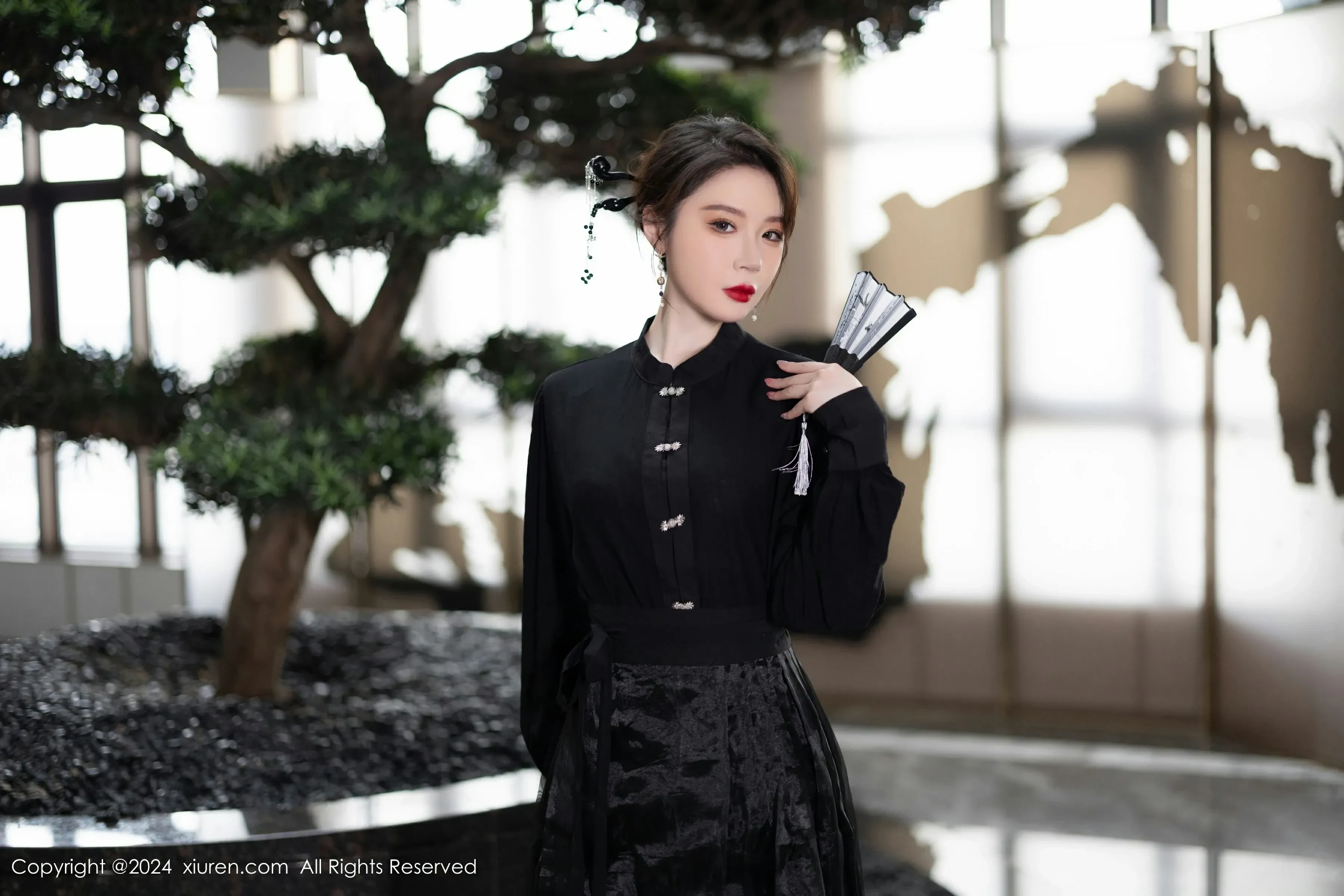  XiuRen 秀人 No.8465 梦心玥 [82P]第1张