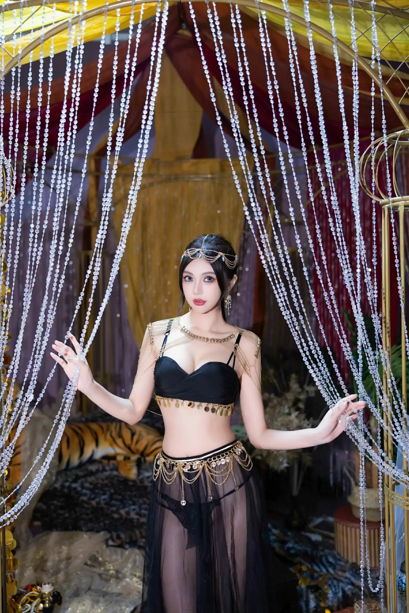  XiuRen 秀人 No.10018 绮里嘉ula [79P]第3张