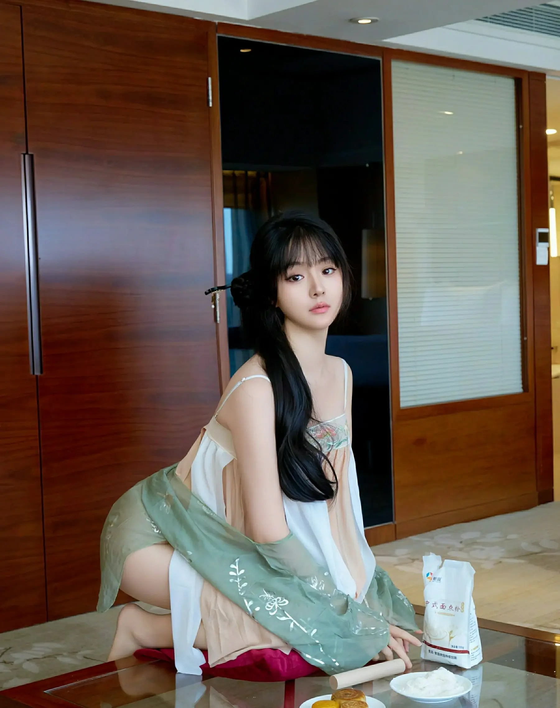  秀人网 No.10818 沈南汐RuRu [56P]第9张