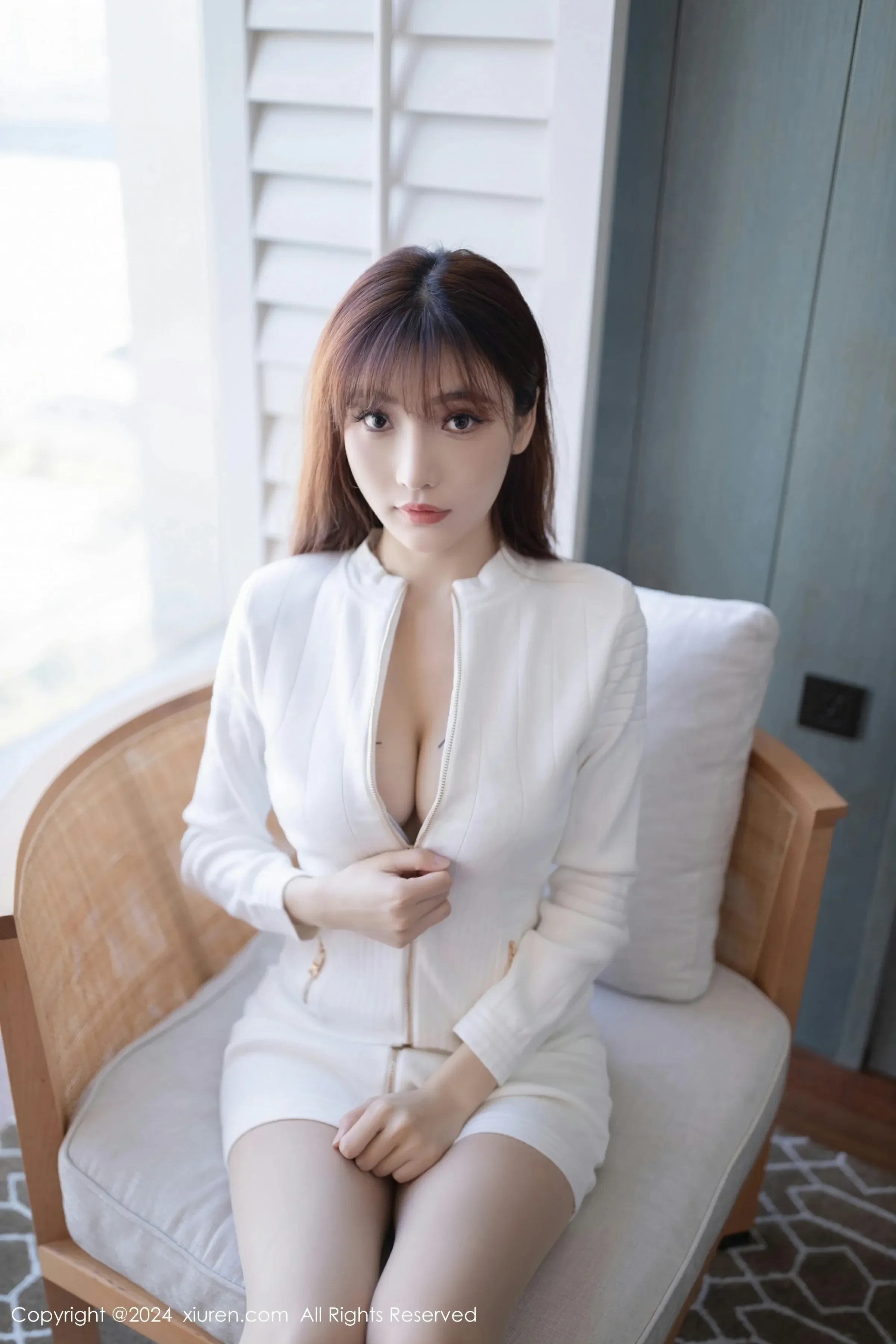  XiuRen 秀人 No.8233 陆萱萱 [80P]第4张