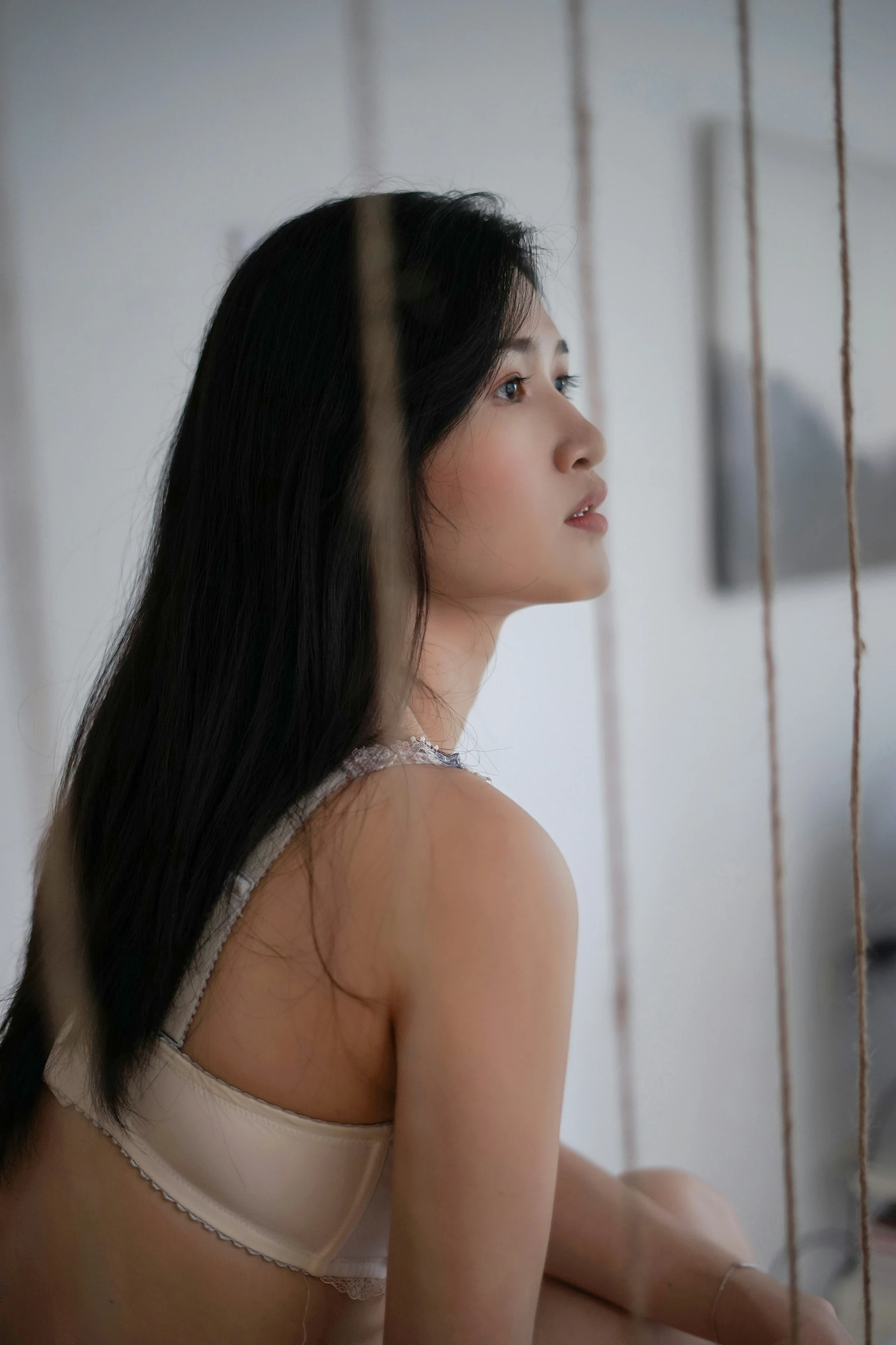 [YALAYI雅拉伊]NO.127 壹日 塔塔 白色吊带睡衣加蕾丝内衣性感私房写真集第12张