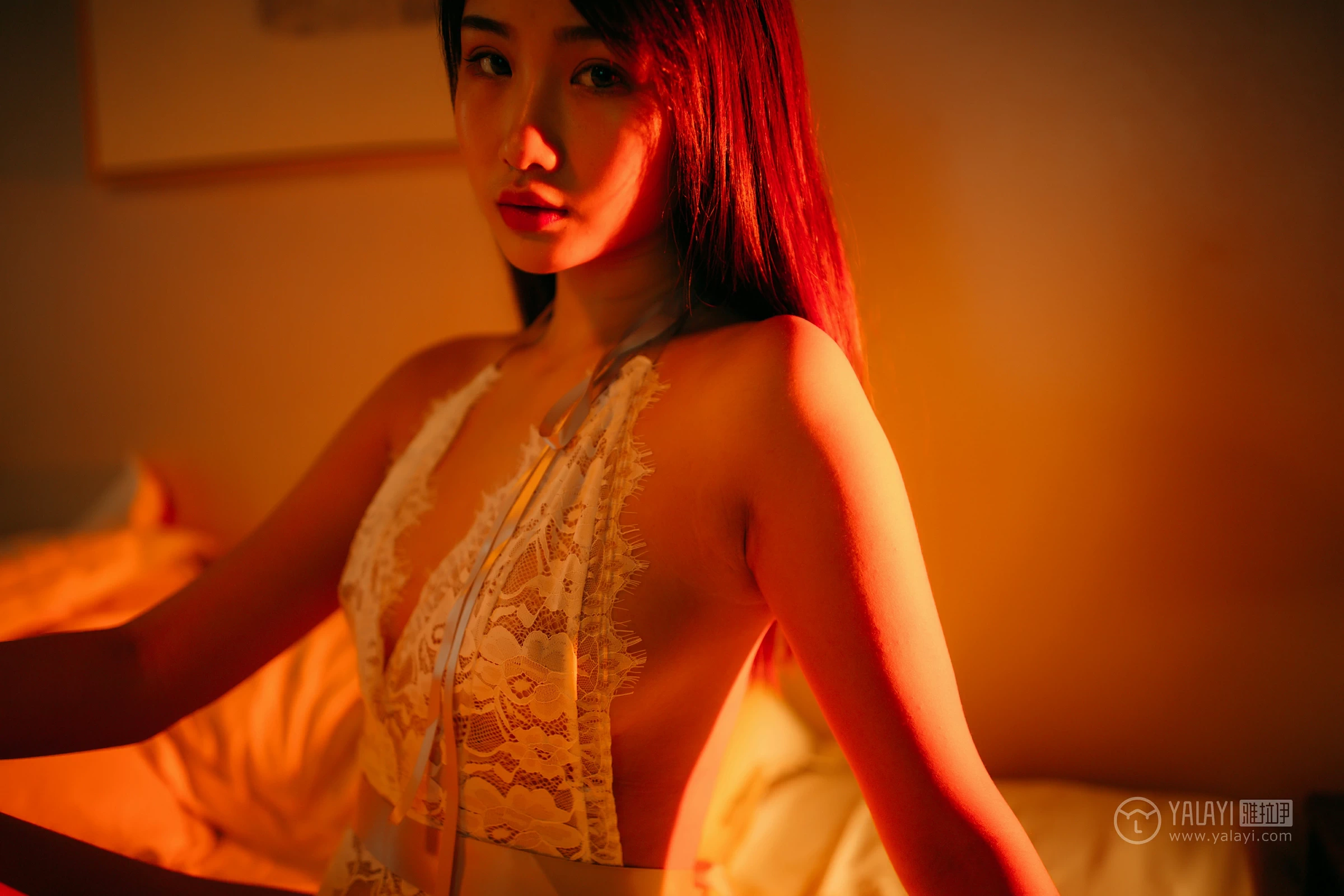 [YALAYI雅拉伊]No.169 暗香美人 籹籹仔 白色透视镂空情趣内衣性感私房写真集第5张