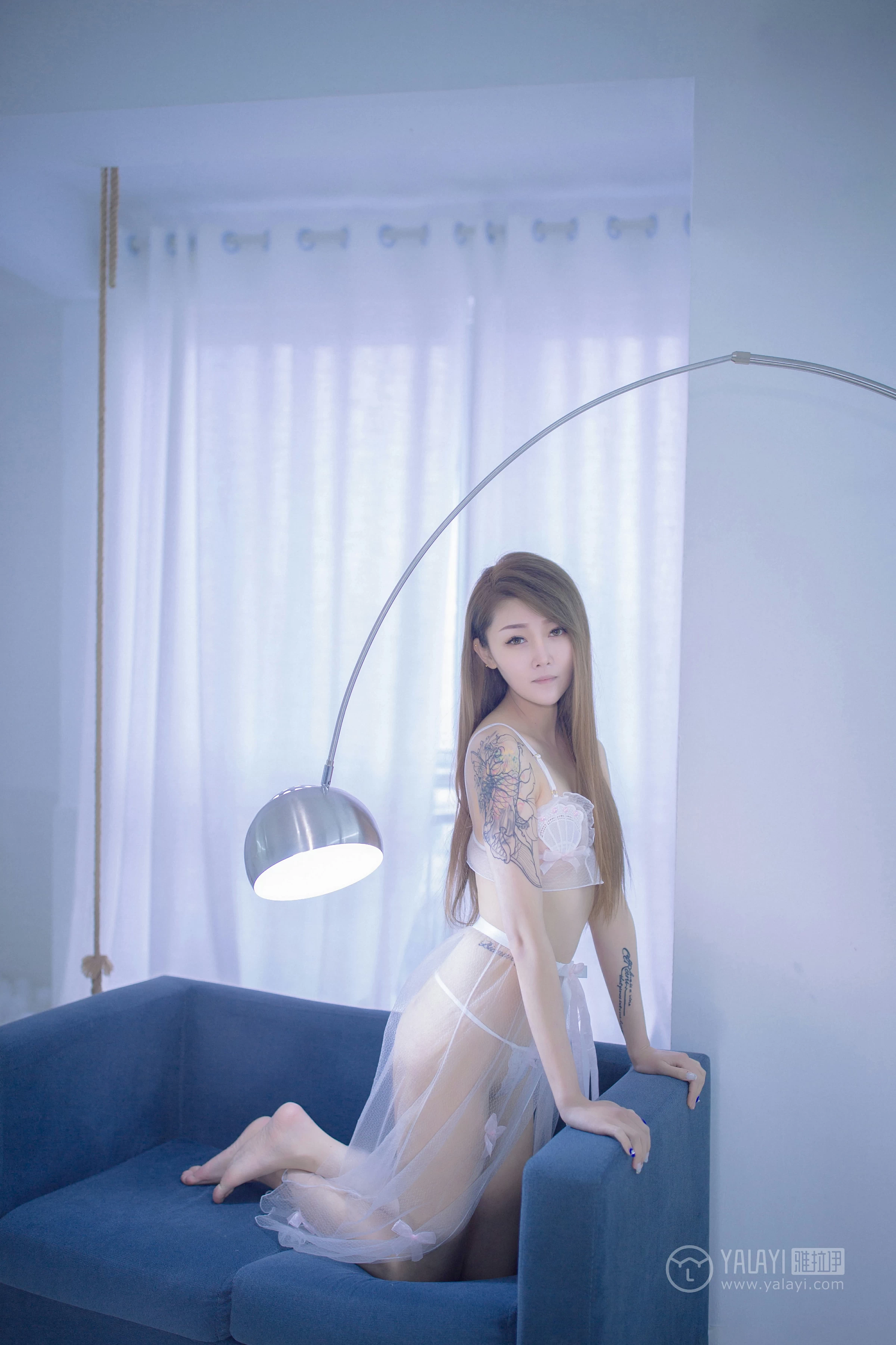 [YALAYI雅拉伊]No.172 紫色丁香 张幕希 白色透视情趣内衣性感私房写真集第16张