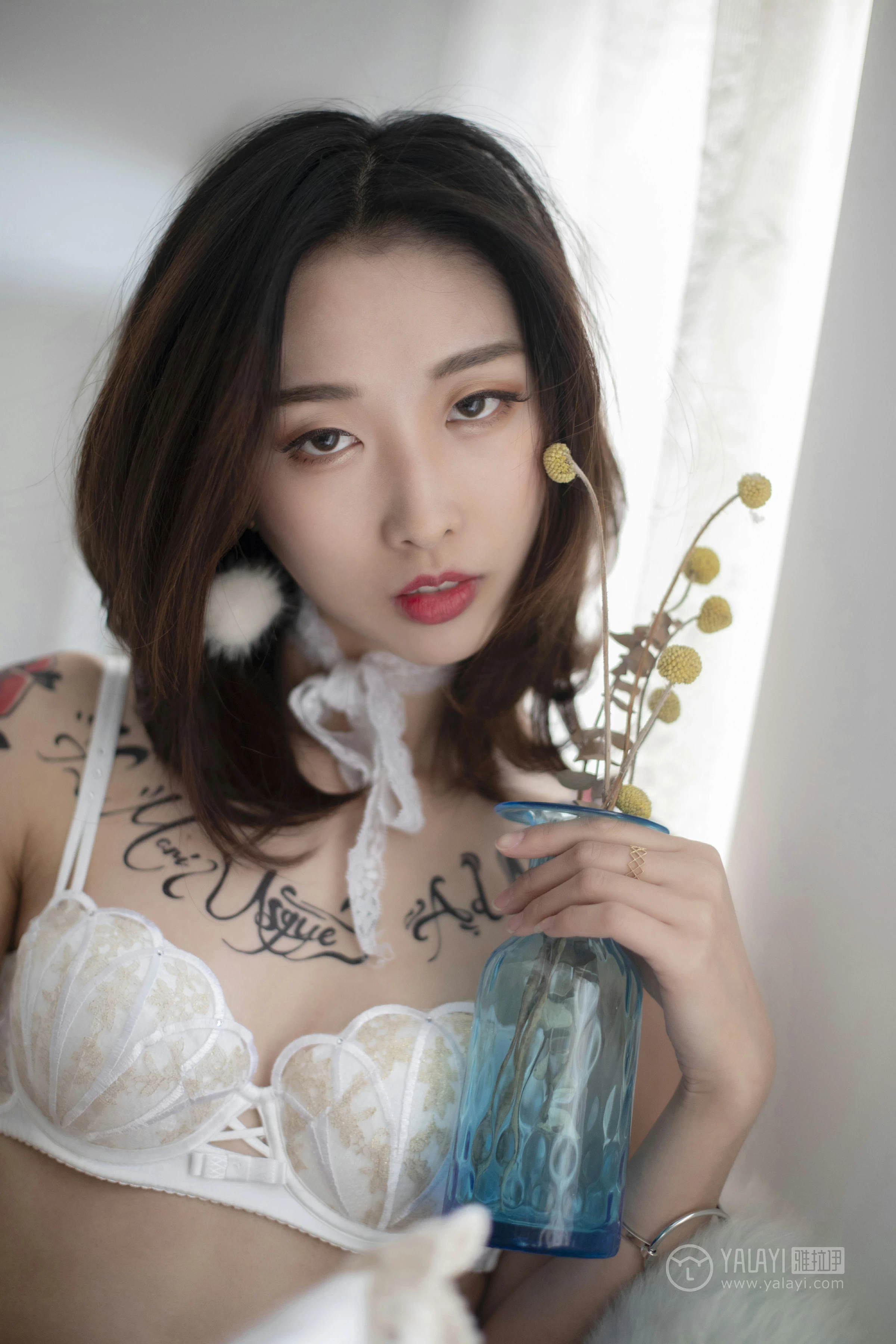 [YALAYI雅拉伊]No.188 蕾丝浅笑 佳佳 白色情趣透视纱裙加白色蕾丝内衣性感私房写真集第12张