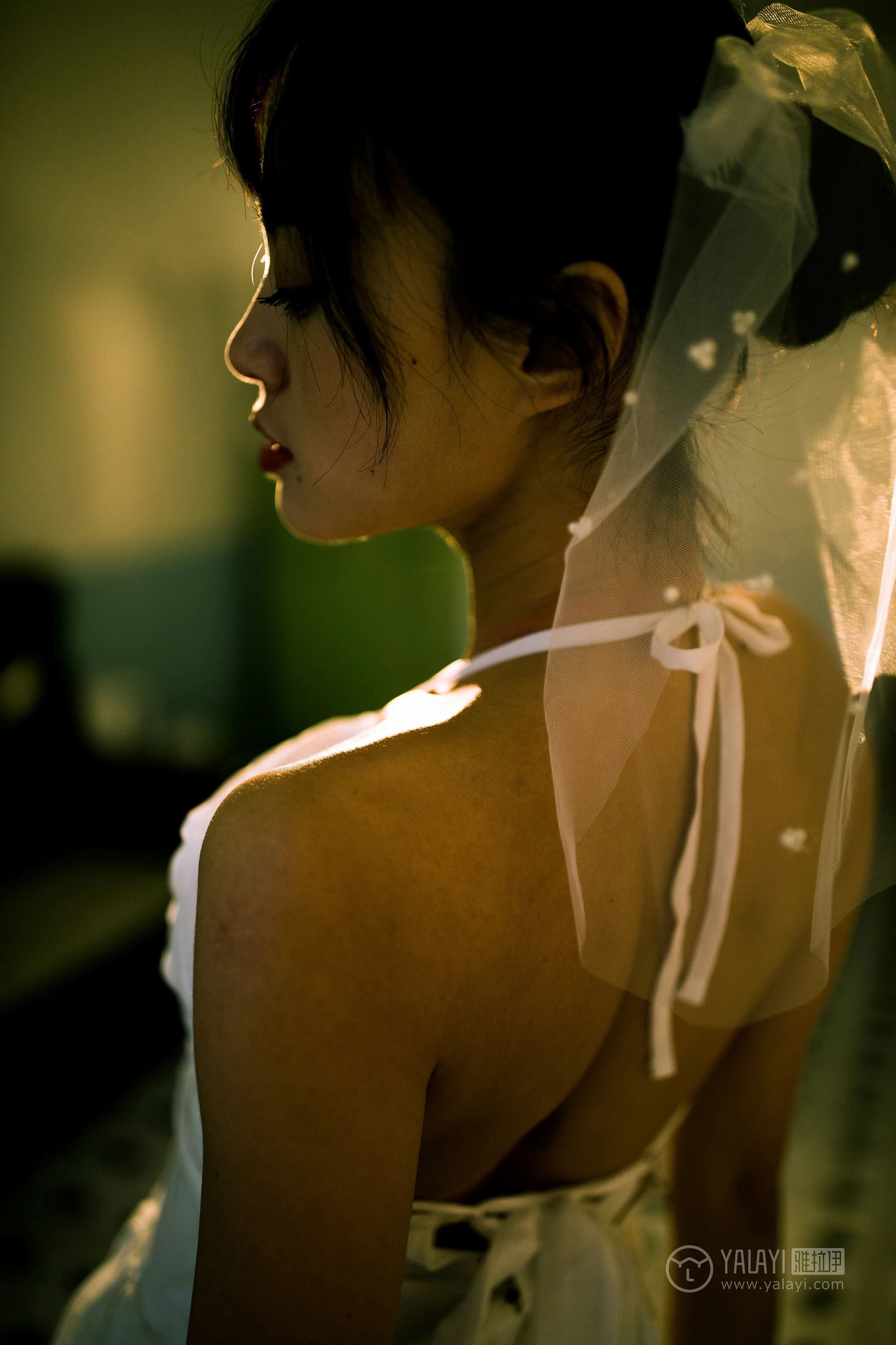 [YALAYI雅拉伊]No.191 轻舞飞扬 米粒米粒 白色吊带裸背婚纱连衣裙性感私房写真集第12张