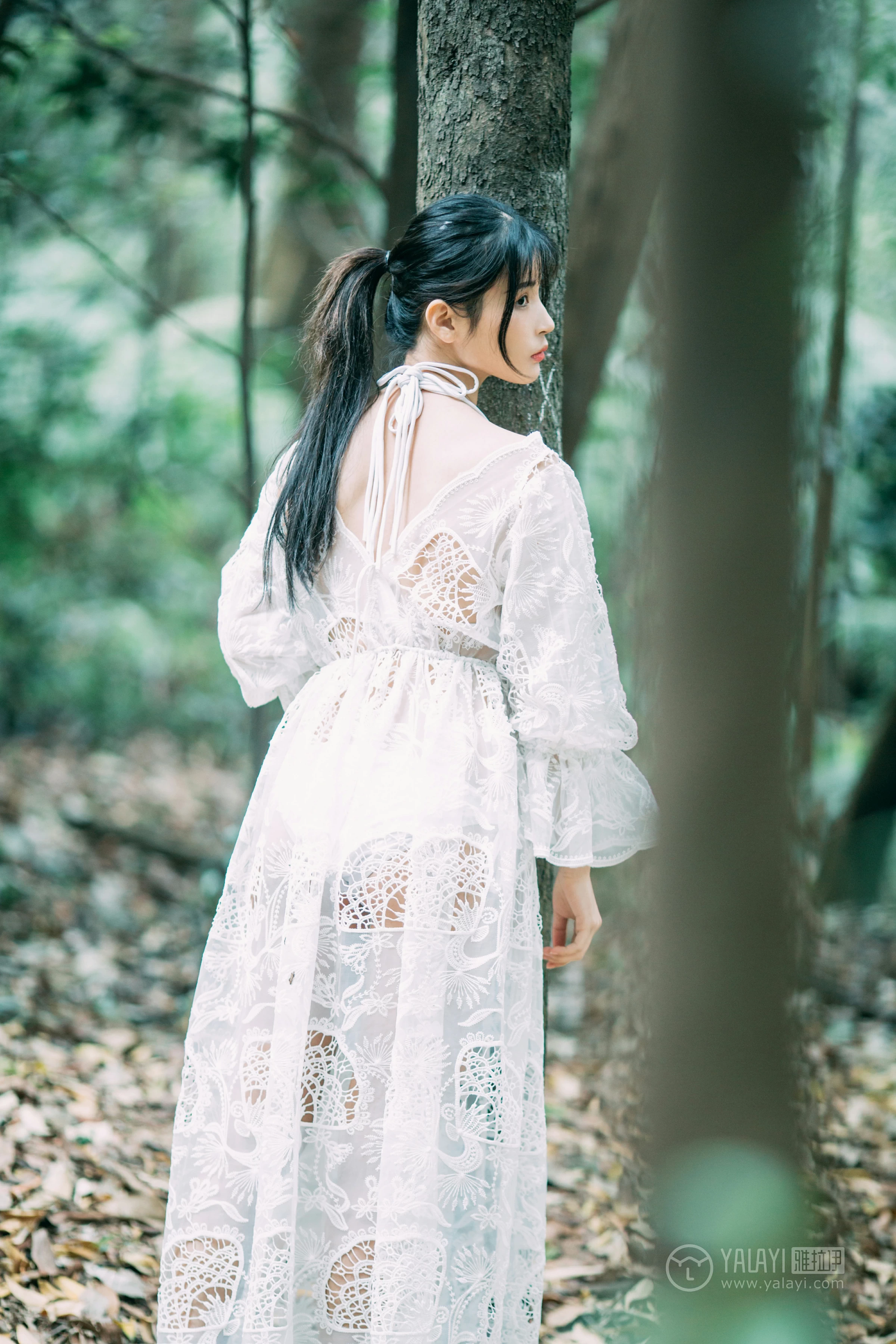[YALAYI雅拉伊]No.194 仙乐飘飘 阿惜 白色透视镂空连衣裙加白色内衣性感私房写真集第5张